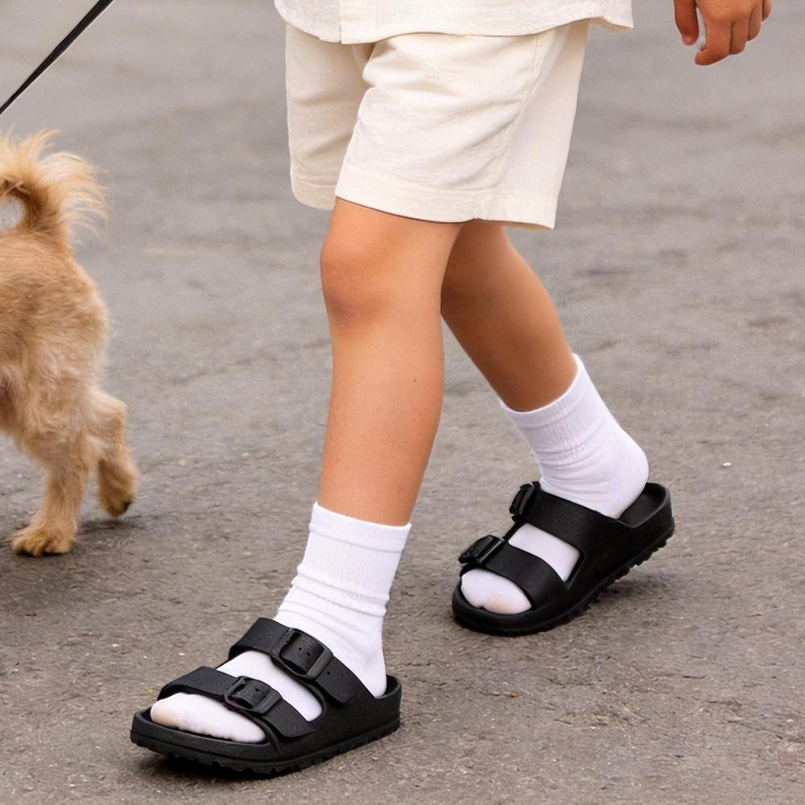 Kinder Pantoletten Sandalen EVA, Bequeme Weiche Schlappen für Jungen Mädchen, Sommer Clogs Mules Slides mit Einstellbarer Schnalle, Rutschfeste Flache Hausschuhe, Cozy Badelatschen
