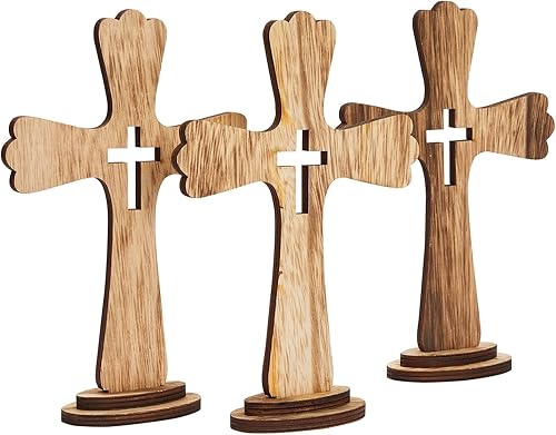 Juvale Paquete de 3 centros de mesa de bautismo con cruz de madera, 6 x 2 x 9 pulgadas, madera rústica marrón, decoración de bautismo y centros de