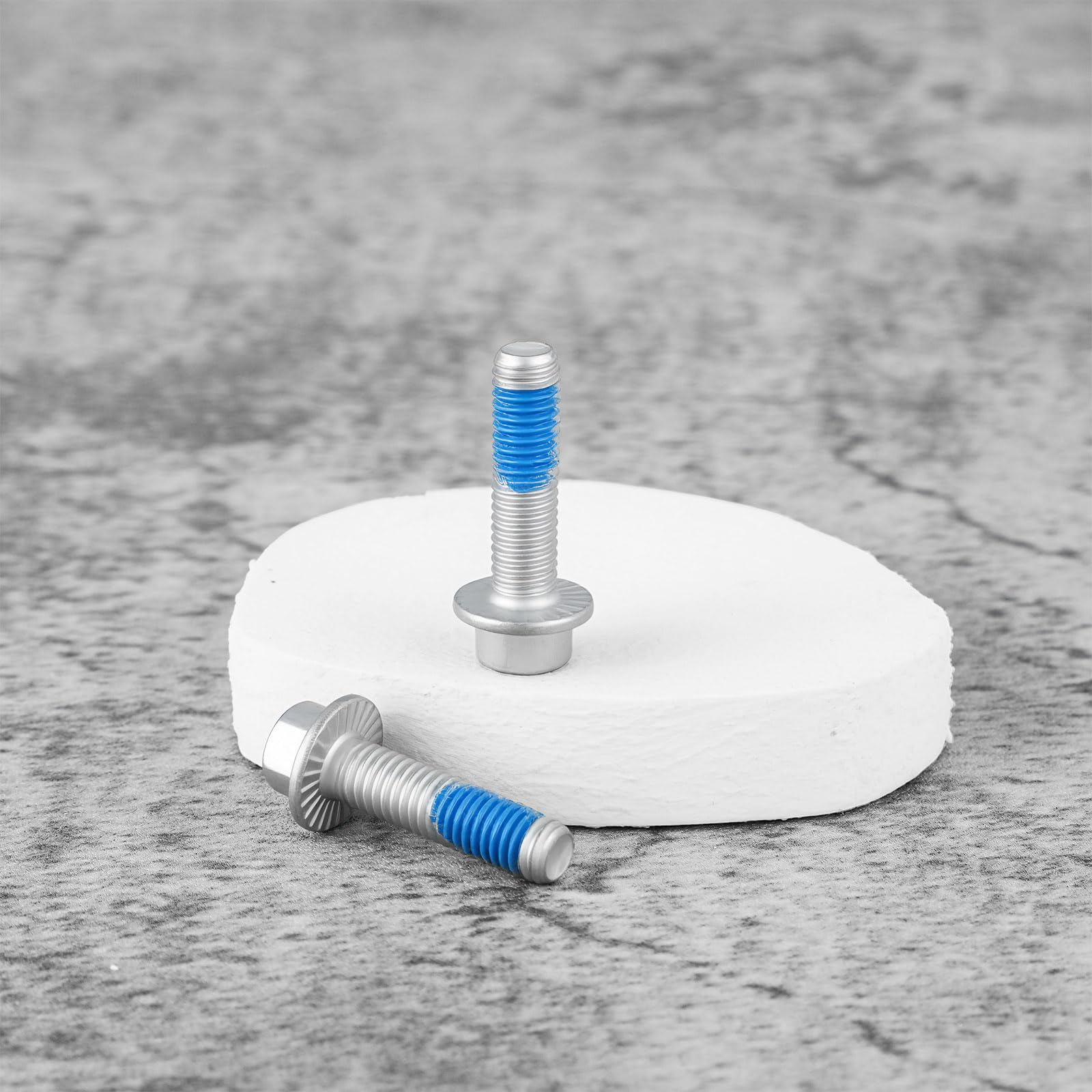 EMSea 25 Pezzi M8x1,25 Viti Flangiate Esagonali Bulloni Esagonali In Acciaio Al Carbonio Grado 10.9 Per Auto Camper Giocattoli 30x16 Mm