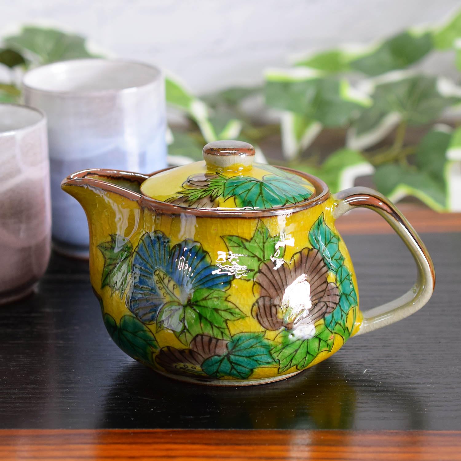 Waza no Kura Stylish Japanese Dinnerware, Kutani Pot, Yoshidaya Hibiscus, Tea Strainer Net, Ceramic, Luxury Brand Tableware, Made in Japan, Birthday Gift : Home & Kitchen