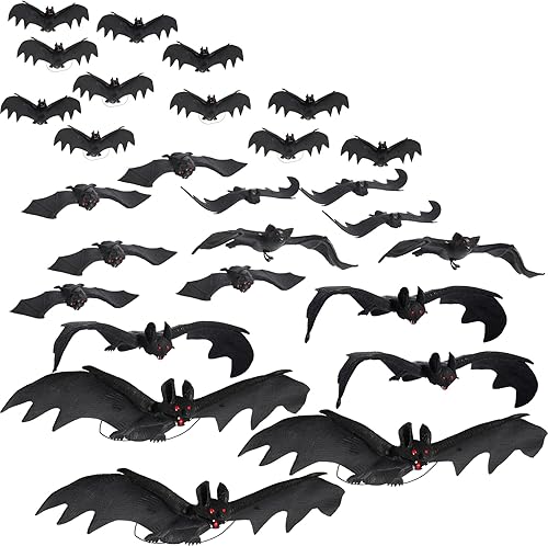 Liliful 50 piezas de murciélagos colgantes de Halloween, espeluznantes murciélagos de goma voladores, decoración realista de murciélagos Negro