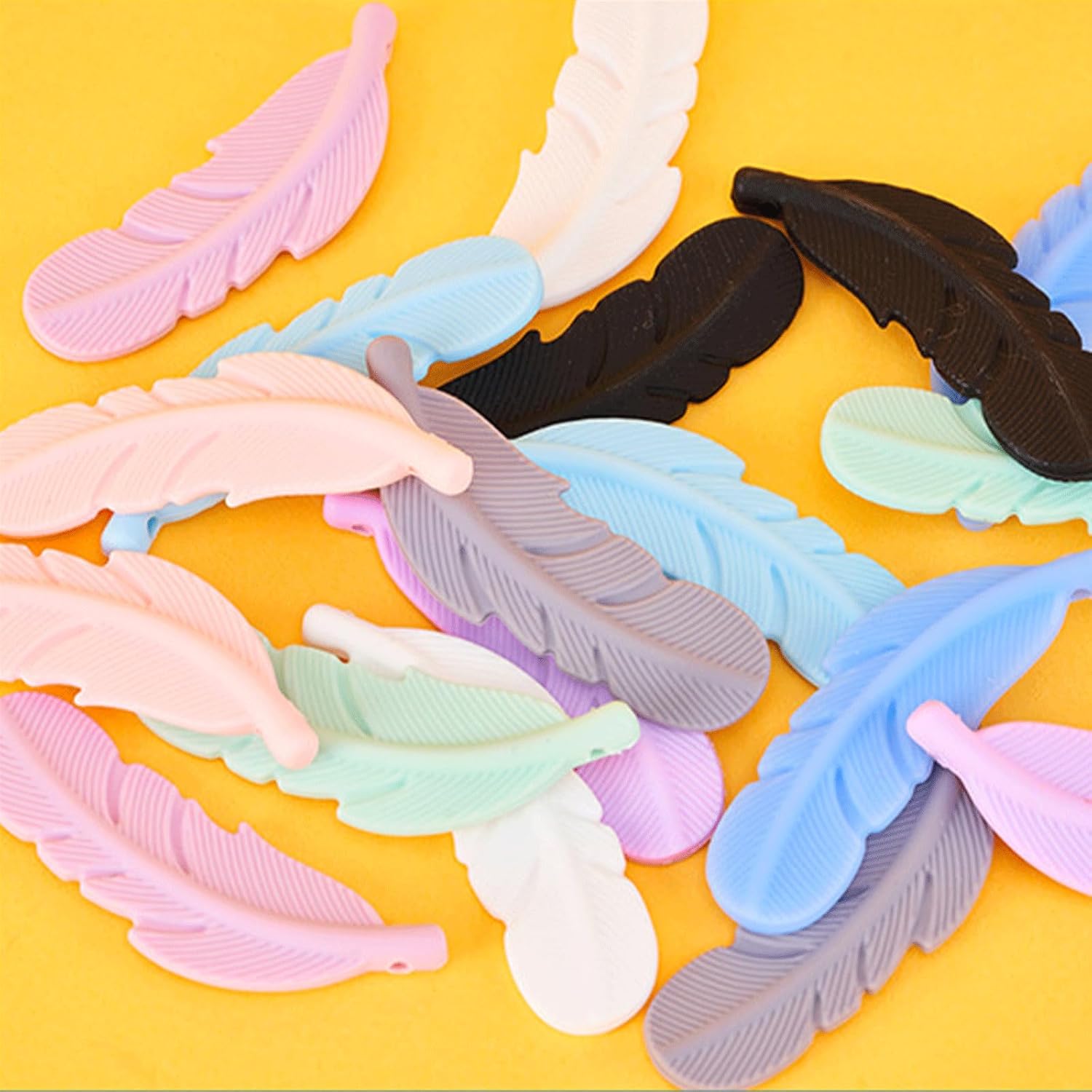 18PCS Feather Silicone Beads Colorful Silicone Beads Bulk Spacer Beads Colorful Shaped Focal Beads for DIY Craft Garland Keychain Lanyard Necklace Bracelet Jewelry Making Accessories Handmade Crafts - Image 5