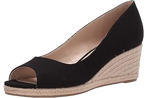Breezy Woven Delight: Women's Nuri Wedge Sandals