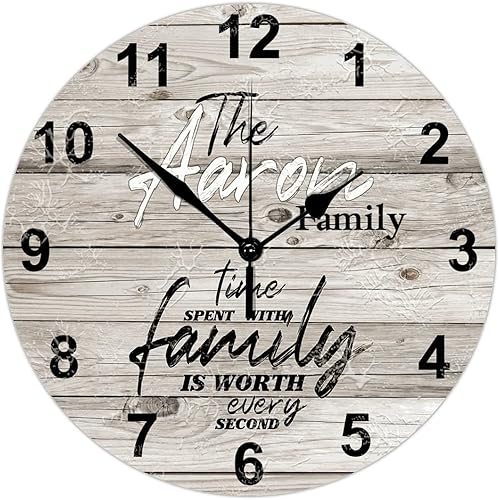 Miniatura 25 de Reloj de pared de madera personalizado que pasa con la familia cada segundo con manecillas de metal, reloj de pared redondo ligero estilo campestre