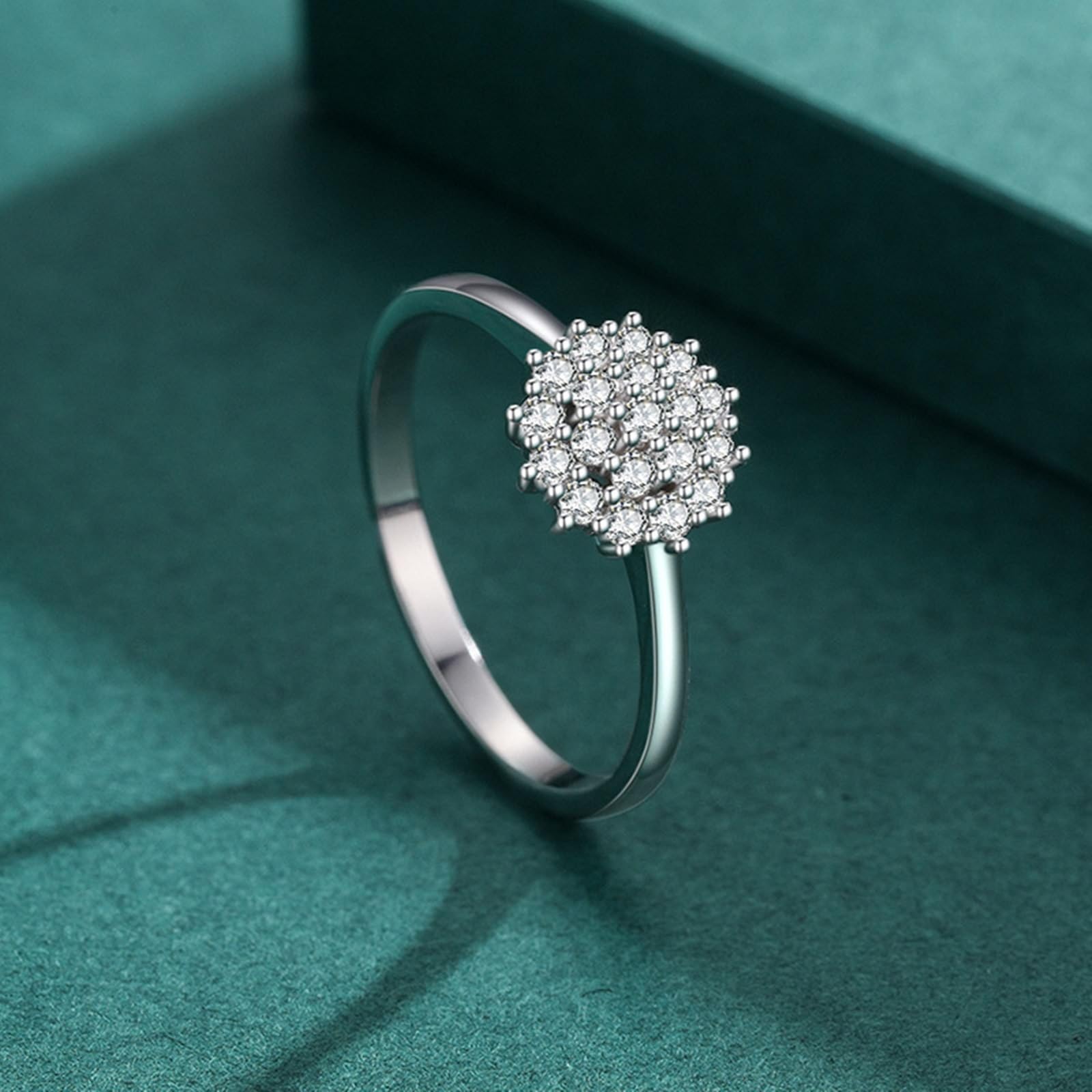 Anillo de oro blanco de 9 K/14 K, 9 x 9 mm, con incrustaciones de piedras