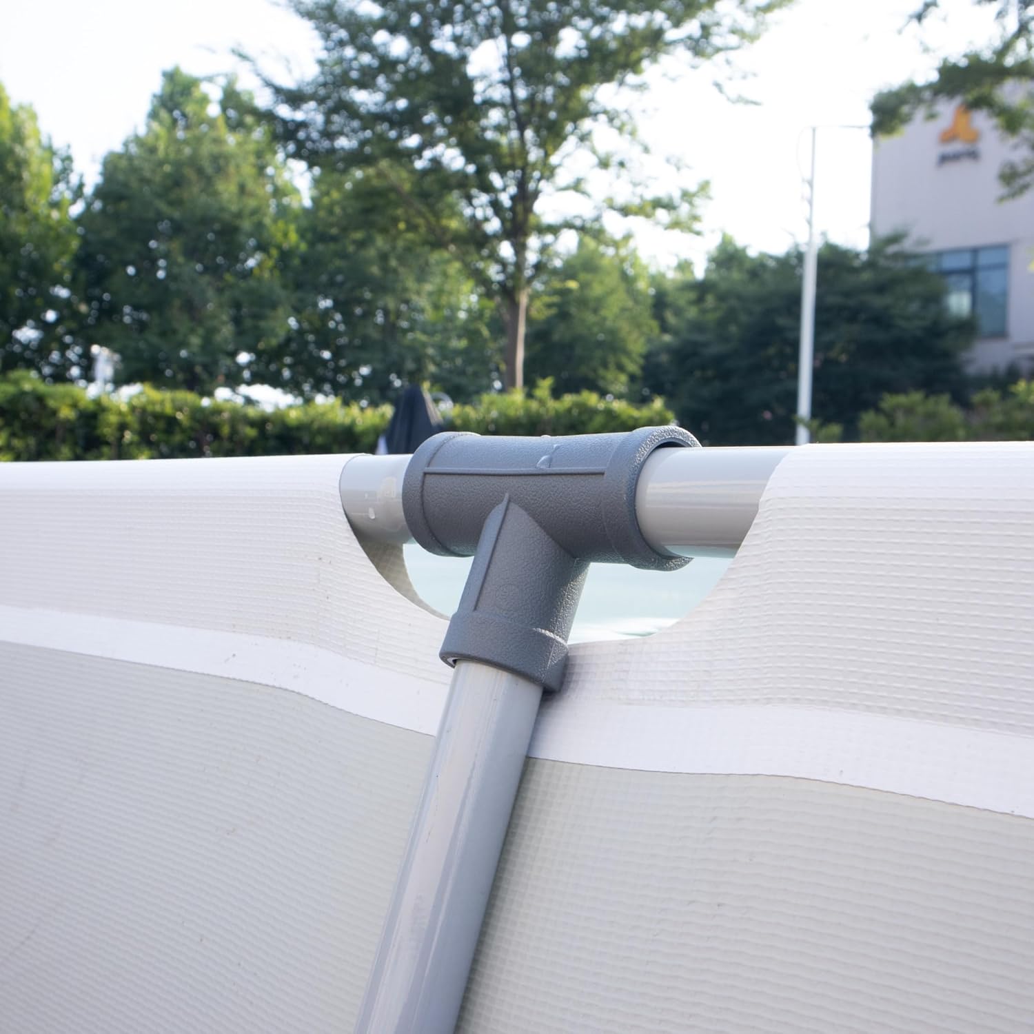 Close-up of a side connection piece for the pool frame