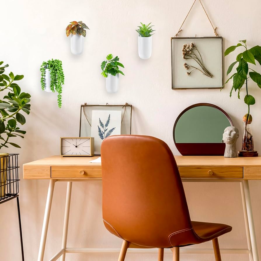 Benedirt置き物 Amazon.com: MyGift Set of 4 Mini Matte White Ceramic Indoor