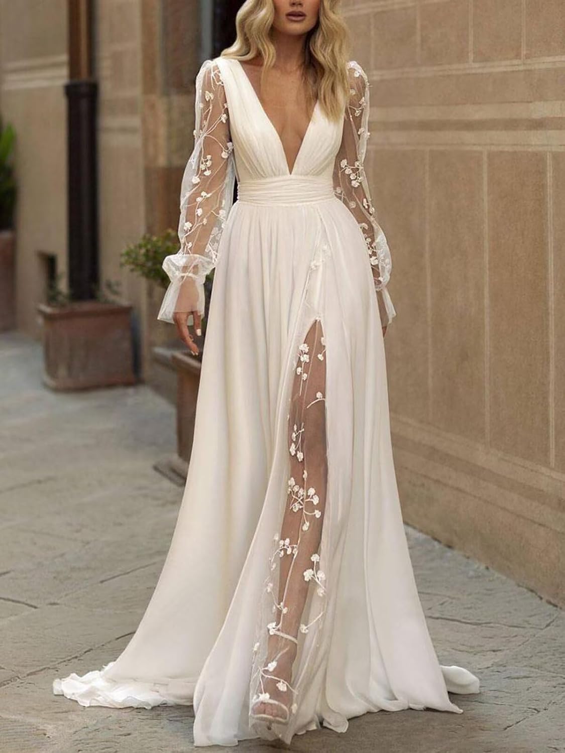 Womens Long Sleeve Wedding Dress for Bride Chiffon Lace A Line Floor Length Beach Bridal Dress