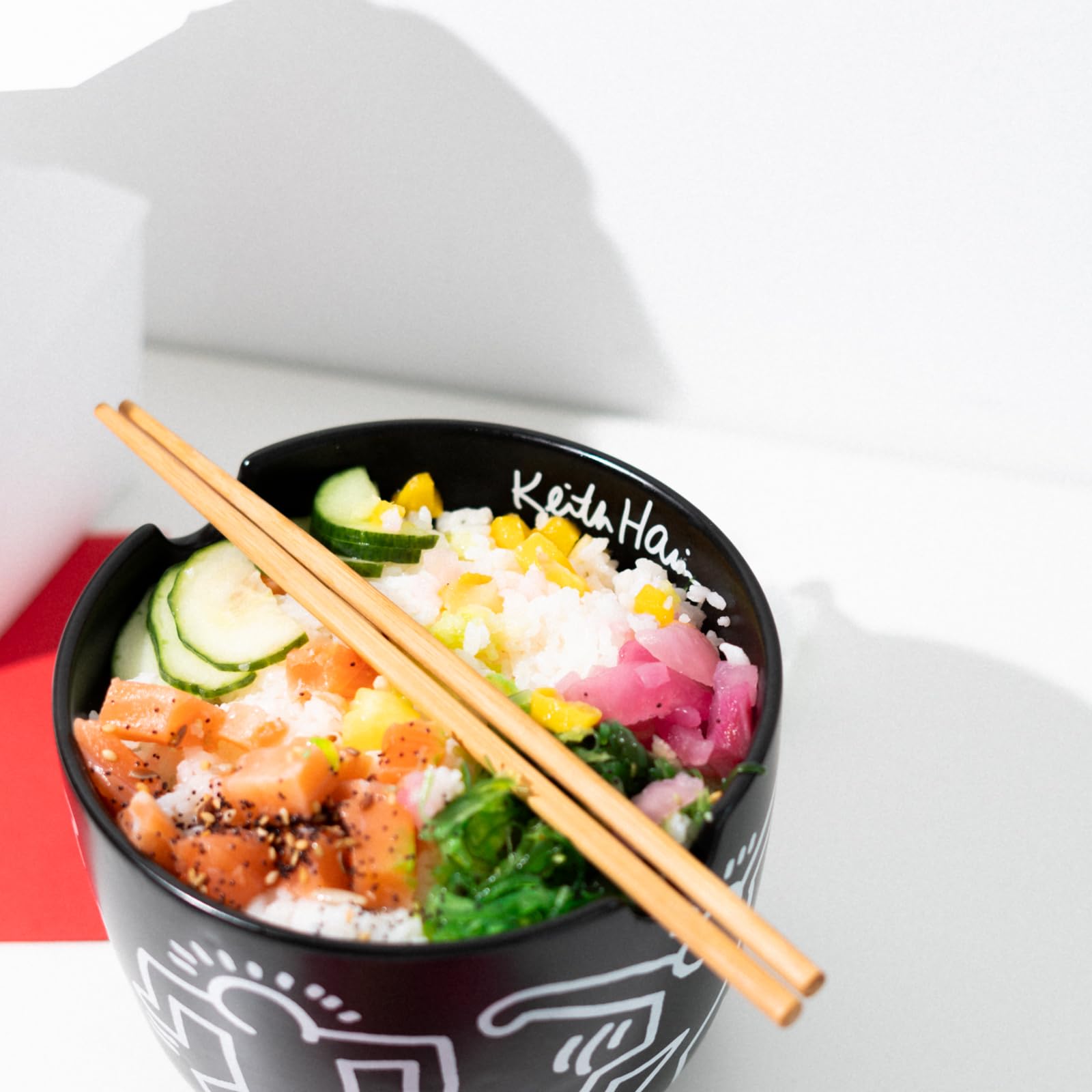 Grupo Erik Ciotola Ramen Keith Haring - Ramen Bowl 1400 ml, Ciotole Cucina Giapponese con Bacchette, Adatta per Lavastoviglie e Microonde | Insalatiera Regalo