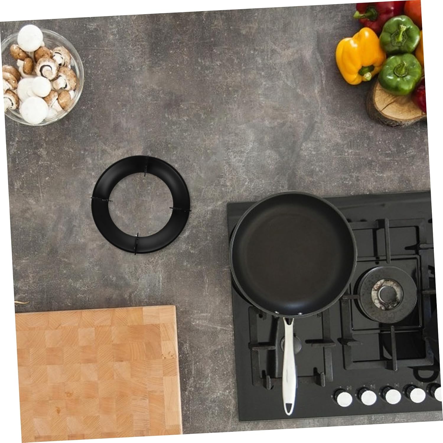 TEHAUX Cast Iron Wok Stand for Gas Stove Heavy Duty Slip for Secure Cooking Enhanced Stability Durable Wok Rack for Home Chefs
