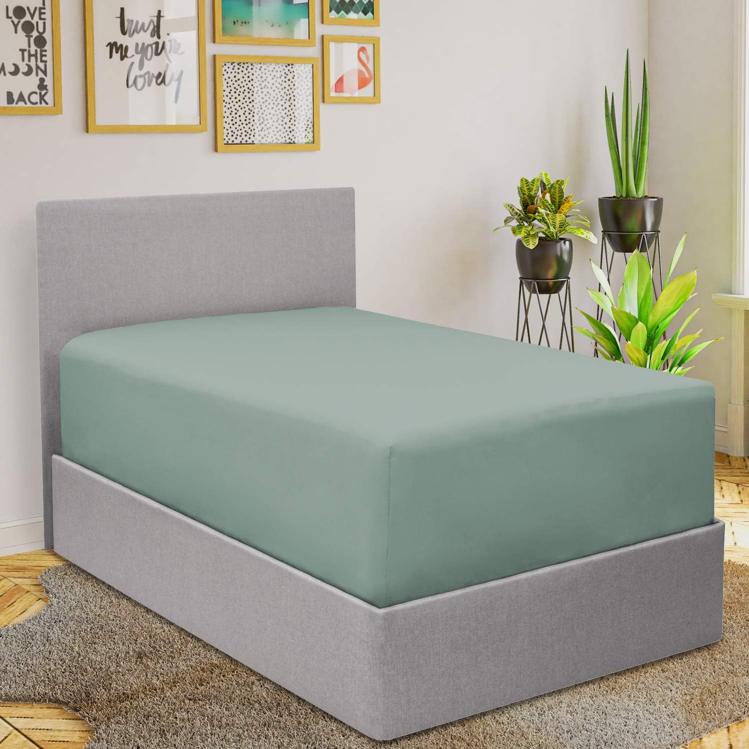 Mellanni Queen Fitted Sheet - Deep Pocket Cooling Sheets up to 16 inch - Hotel Luxury 1800 Bedding - Wrinkle, Fade, Stain Resistant - 1 Single Queen Fitted Sheet Only (Queen, Imperial Blue) : Home & Kitchen