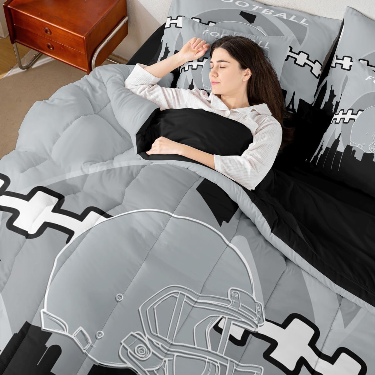 Erosebridal 7 Pcs Comforter Set Queen Size,Boys Football Bed in a Bag with Flat Sheet and Fitted Sheet for Kids and Adults,Sports Bedding Set with Pillowcases and Cushion Cases