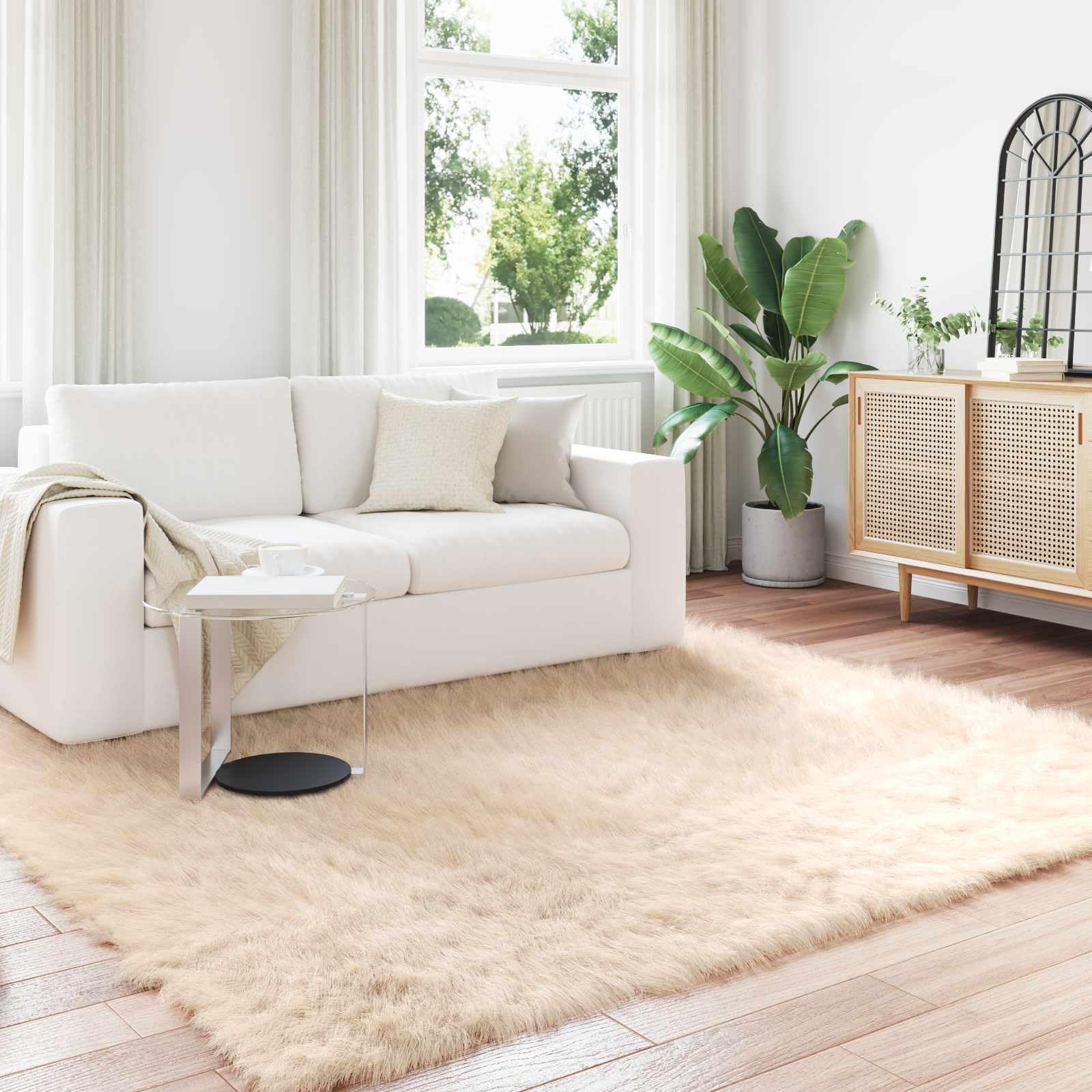 Tapis en fourrure synthétique - 200 x 200 cm - Aspect peau de mouton - Beige - Tapis de salon doux à poils longs en polyester - Tapis carré douillet pour une ambiance de vie moderne