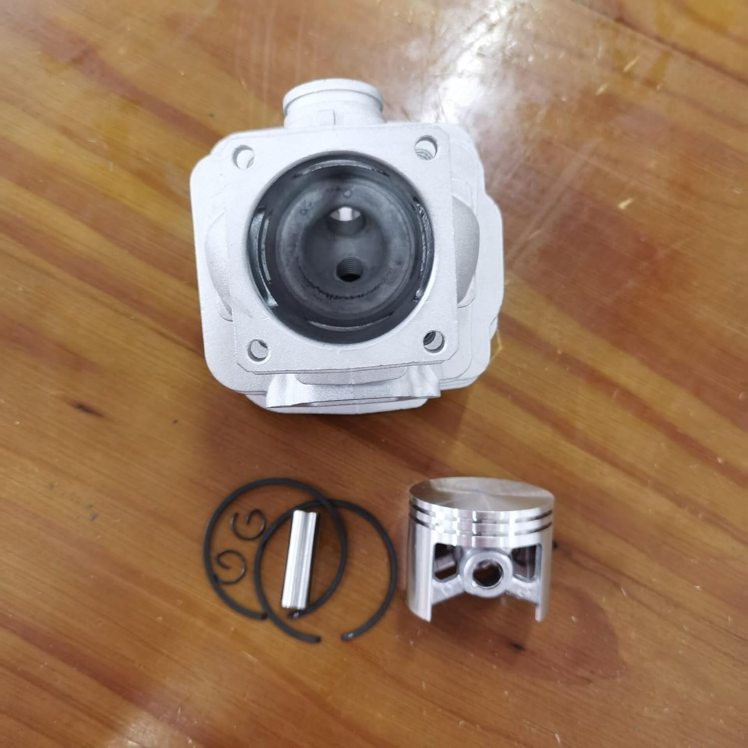 MS360 シリンダーピストンキット Stihl 036 MS360 クロームコーティングされた 48 ミリメートルボアチェーンソー