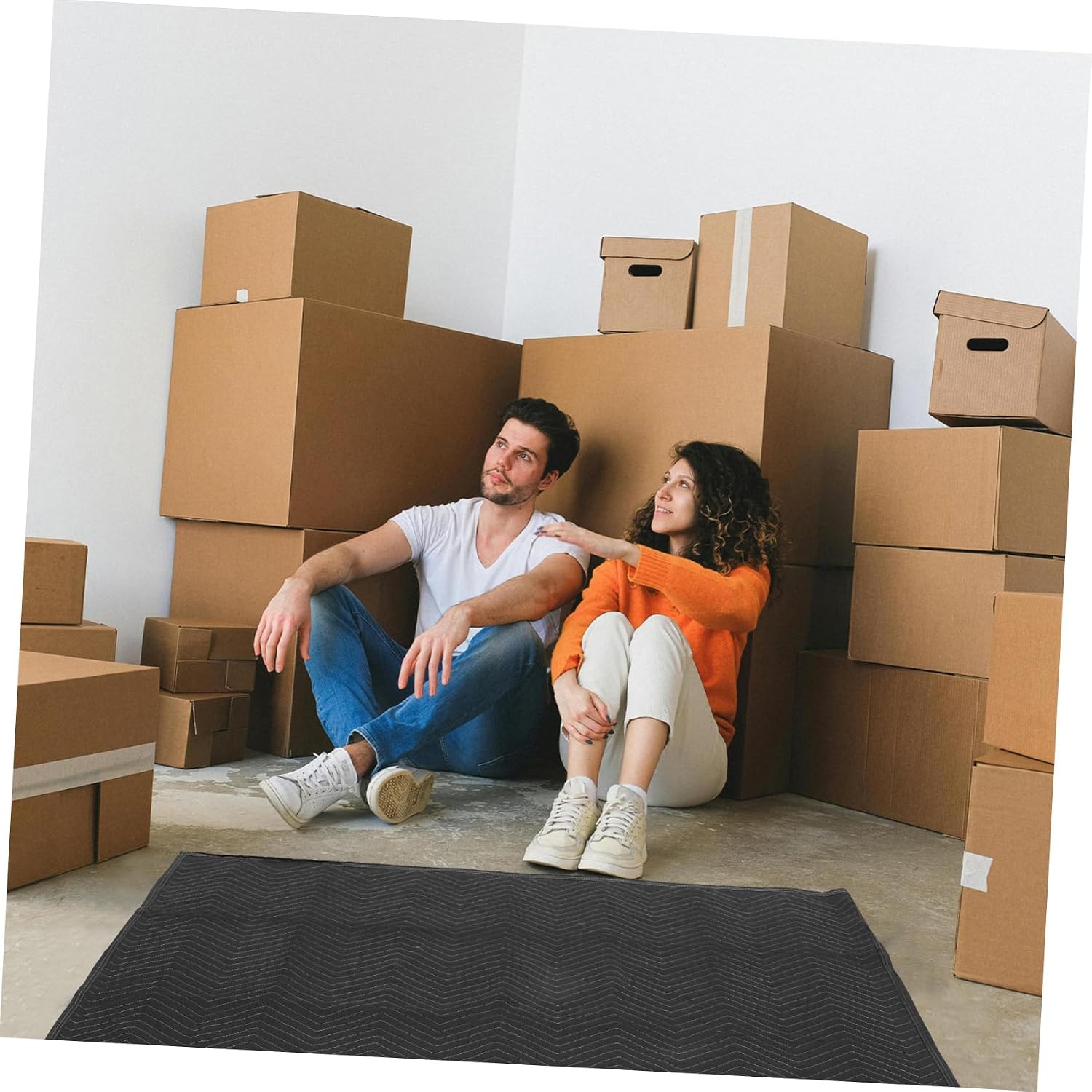 Professional Moving Blankets Packing Supplies for Moving Shipping Heavy Duty Wrapping Blankets