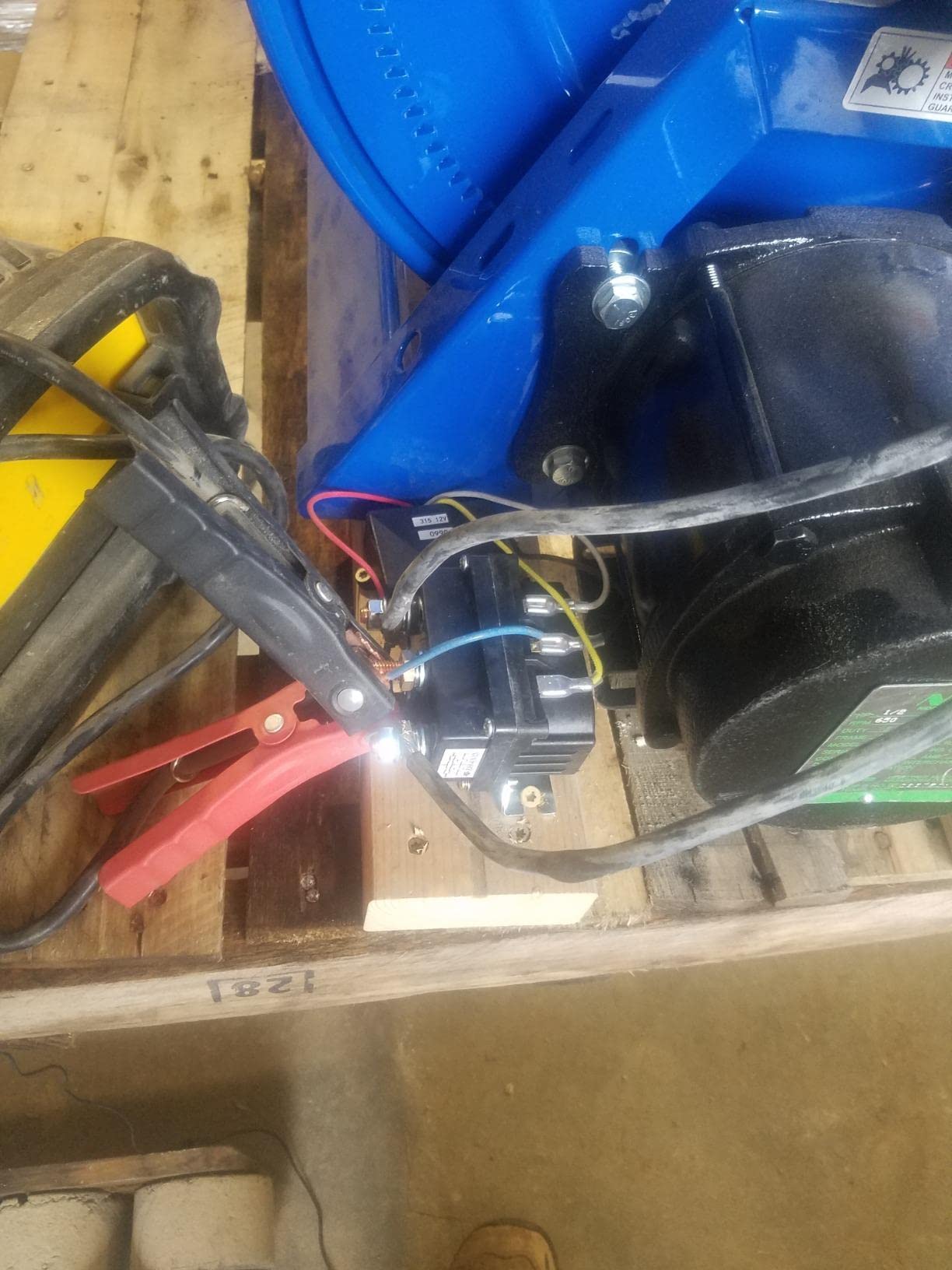 amopacorp 1pc 12V 500A Winch Contactor Solenoid Relay Controller Compatible with 8000lbs-12000lbs ATV UTV Truck 4X4 Winches Replacement