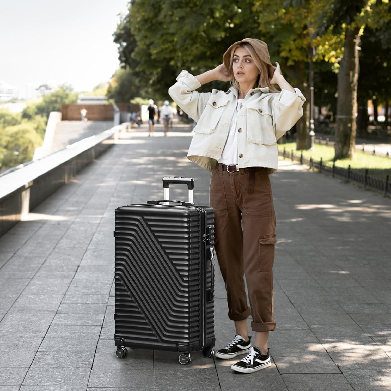 3-Piece Hardshell Luggage Set with TSA Lock, 20/24/28 Inch Lightweight Suitcases with Spinner Wheels, Expandable Carry On & Checked Luggage for Travel (Black)