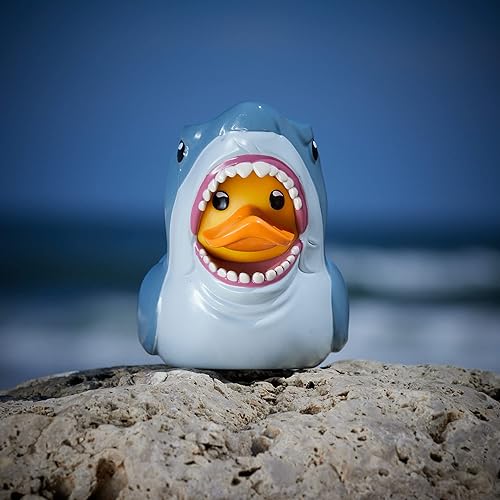 Vista 30 de TUBBZ Plush: Jaws - Bruce Cosplaying Pato de goma suave juguete coleccionable Bruce (Felpa)