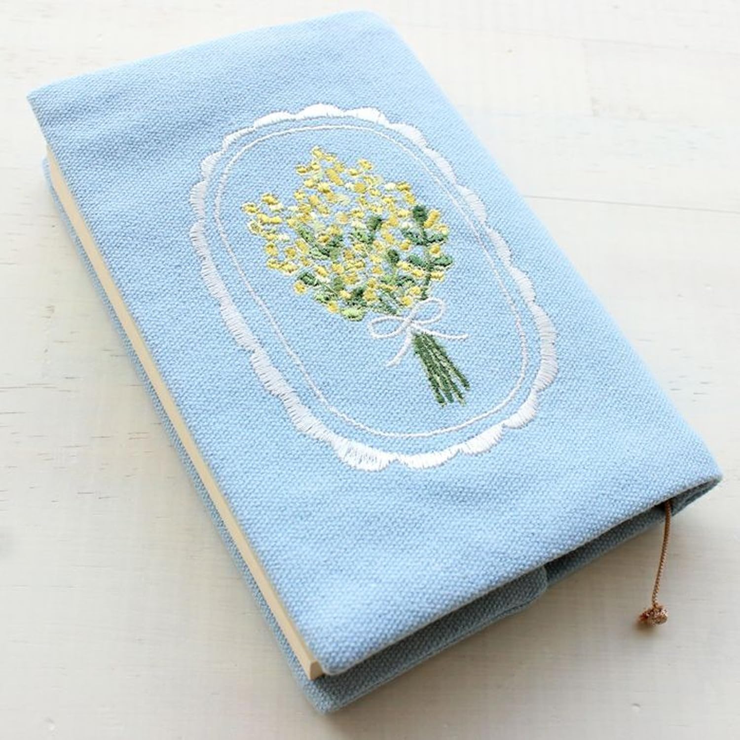 Amazon | 古川紙工 ブックカバー 文庫 刺繍 HONTOWATASHI ミモザ QE73