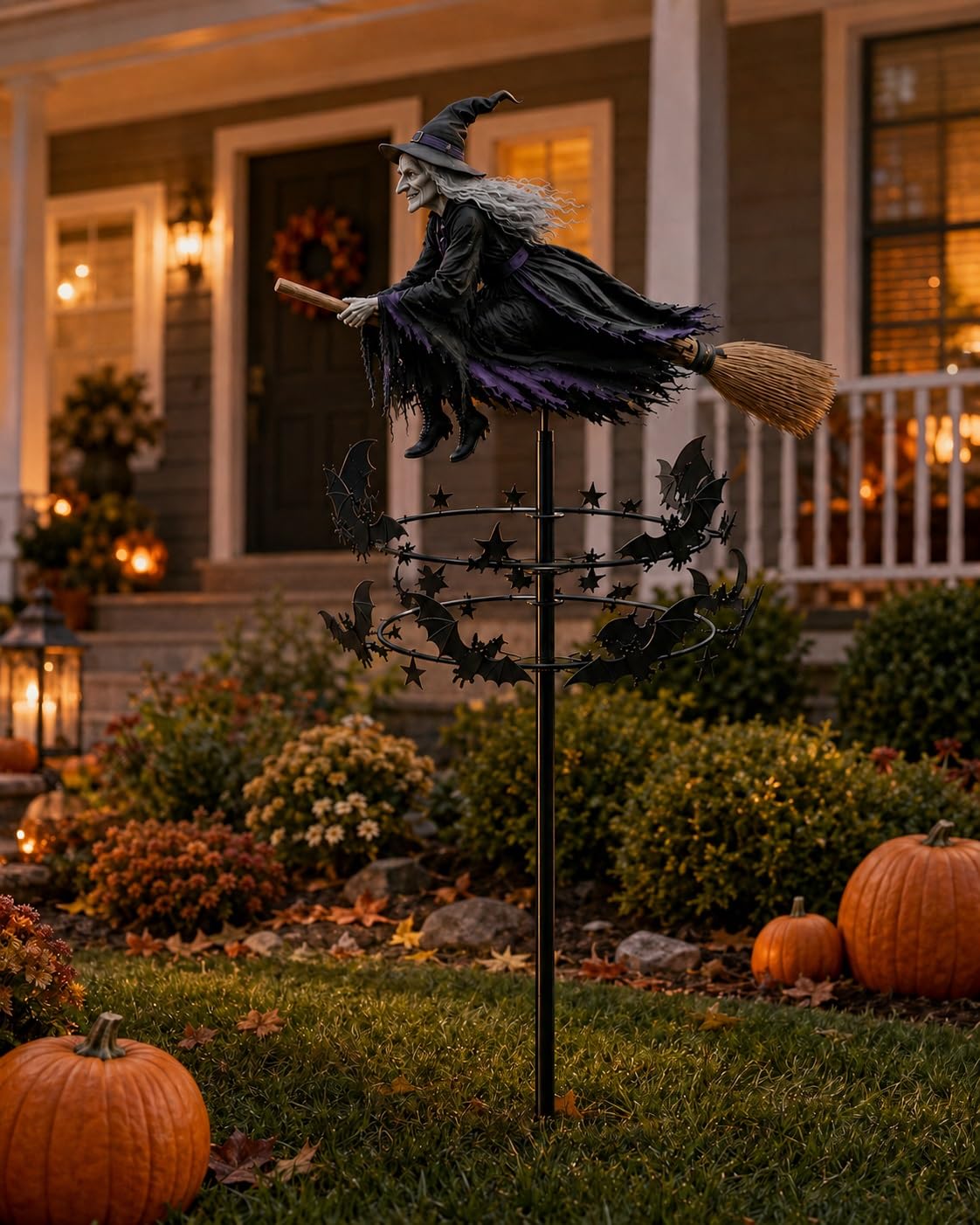 QCHXDJX Enchanted Witch Garden Wind Spinner, Halloween Metal Yard Stake with Flying Witch, Spinning Bat Rings, Kinetic Outdoor Decor for Lawn Patio Porch Garden Fall Display