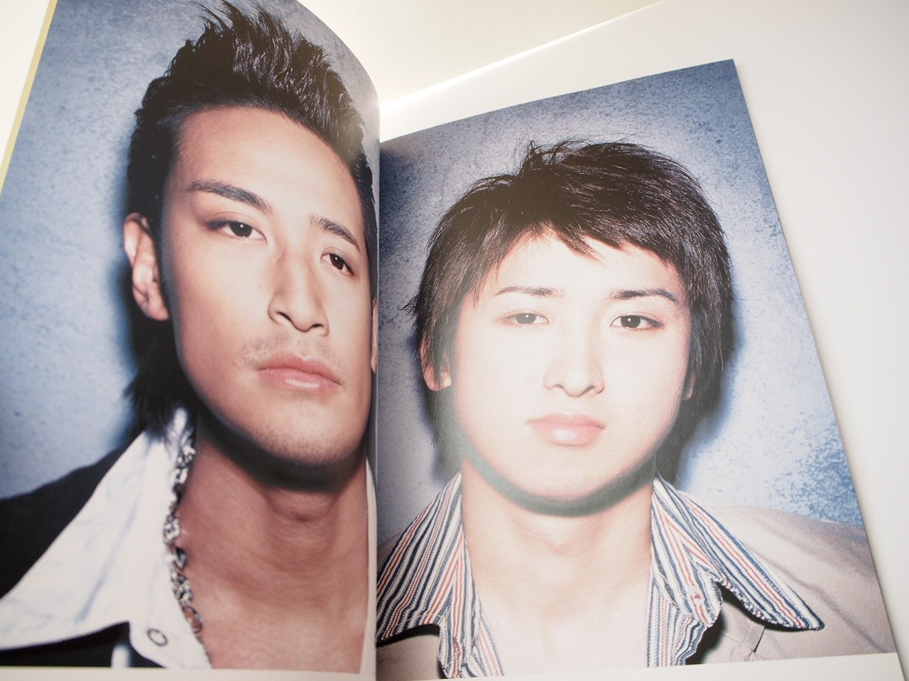 Amazon.co.jp: 嵐 ARASHI 大野智 TRUE WEST 舞台 パンフレット : おもちゃ 