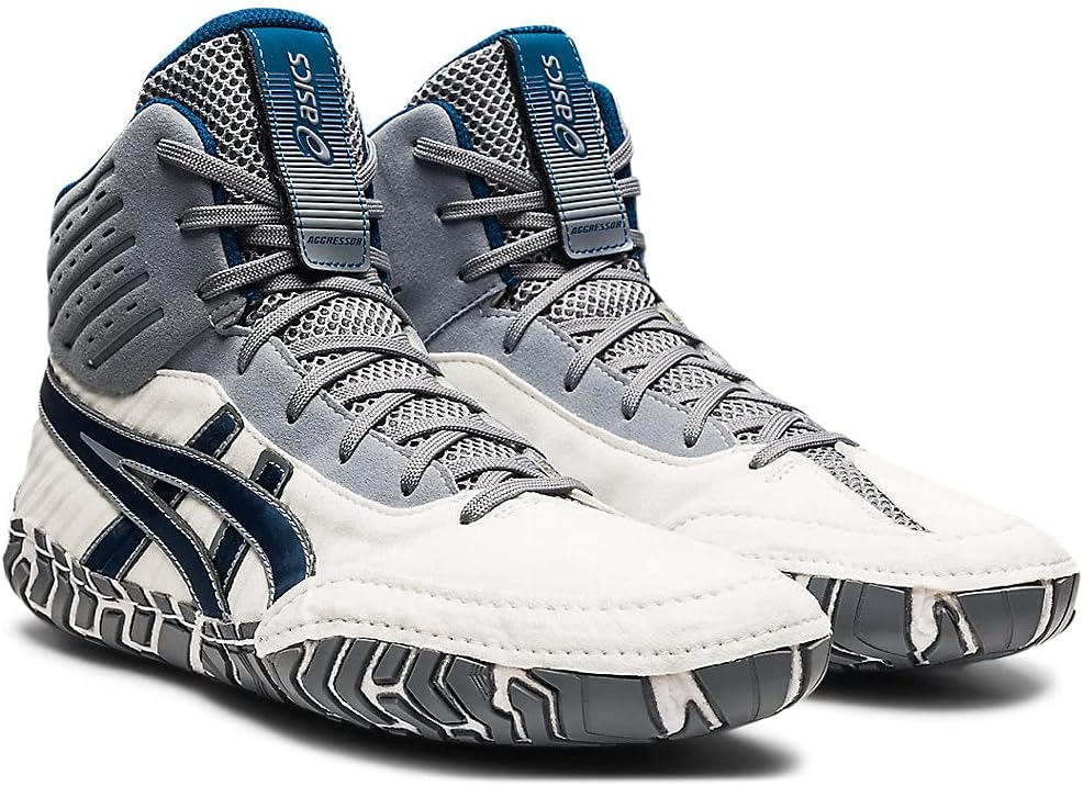 asics aggressor 4