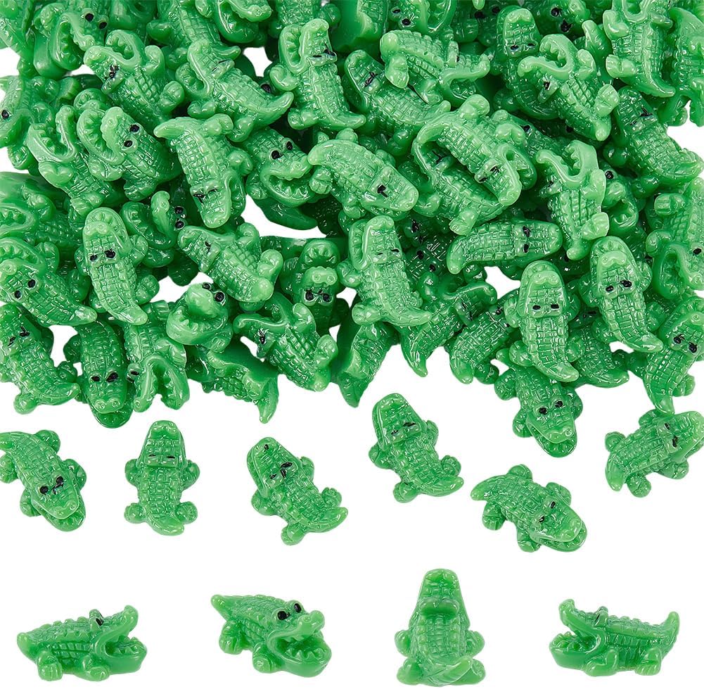 100Pcs Mini Resin Animals Crocodile Animal Figurine Landscape Miniature Tiny Alligator Lime Green Small Display Statue Figures for Landscape Aquarium Garden Desktop Party Decor Adults