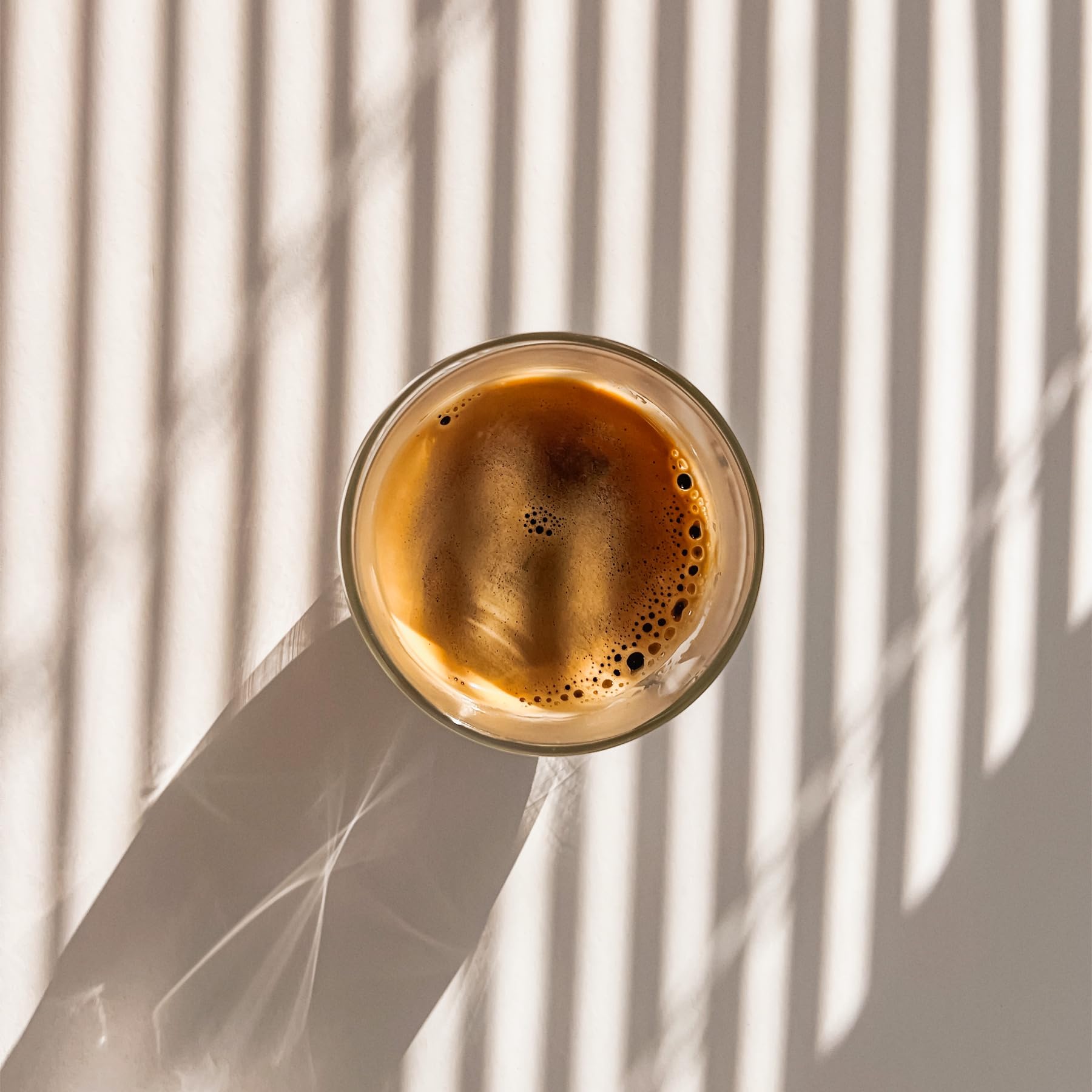 Melitta BellaCrema Speciale Ganze Kaffee-Bohnen 8 x 1kg, ungemahlen, Kaffeebohnen für Kaffee-Vollautomat, mittlere Röstung, geröstet in Deutschland, Stärke 3, im Tray | Perfekt für Milch-Spezialitäten, mittlere Röstung, geeignet für Vollautomaten