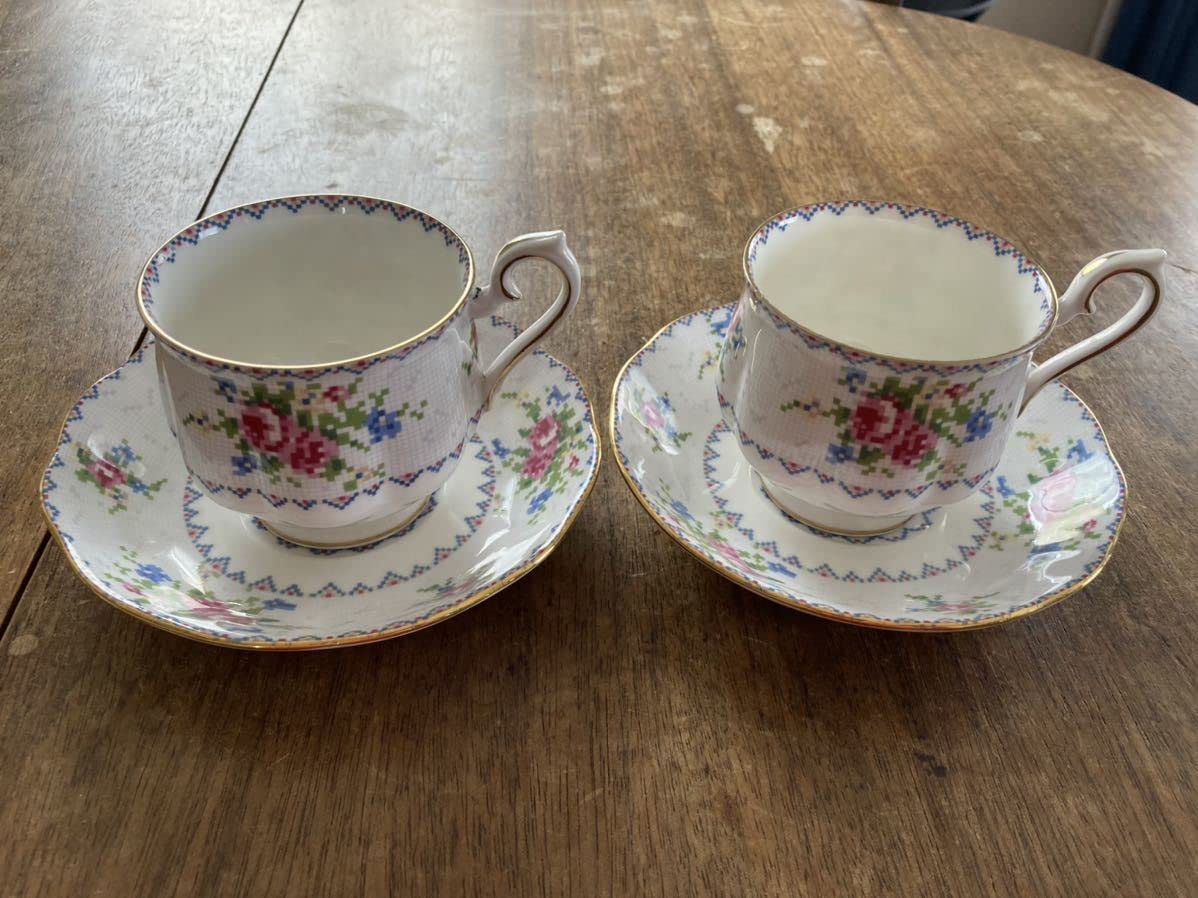 ロイヤルアルバート プチポワン カップ&ソーサー 5客 ヴィンテージ