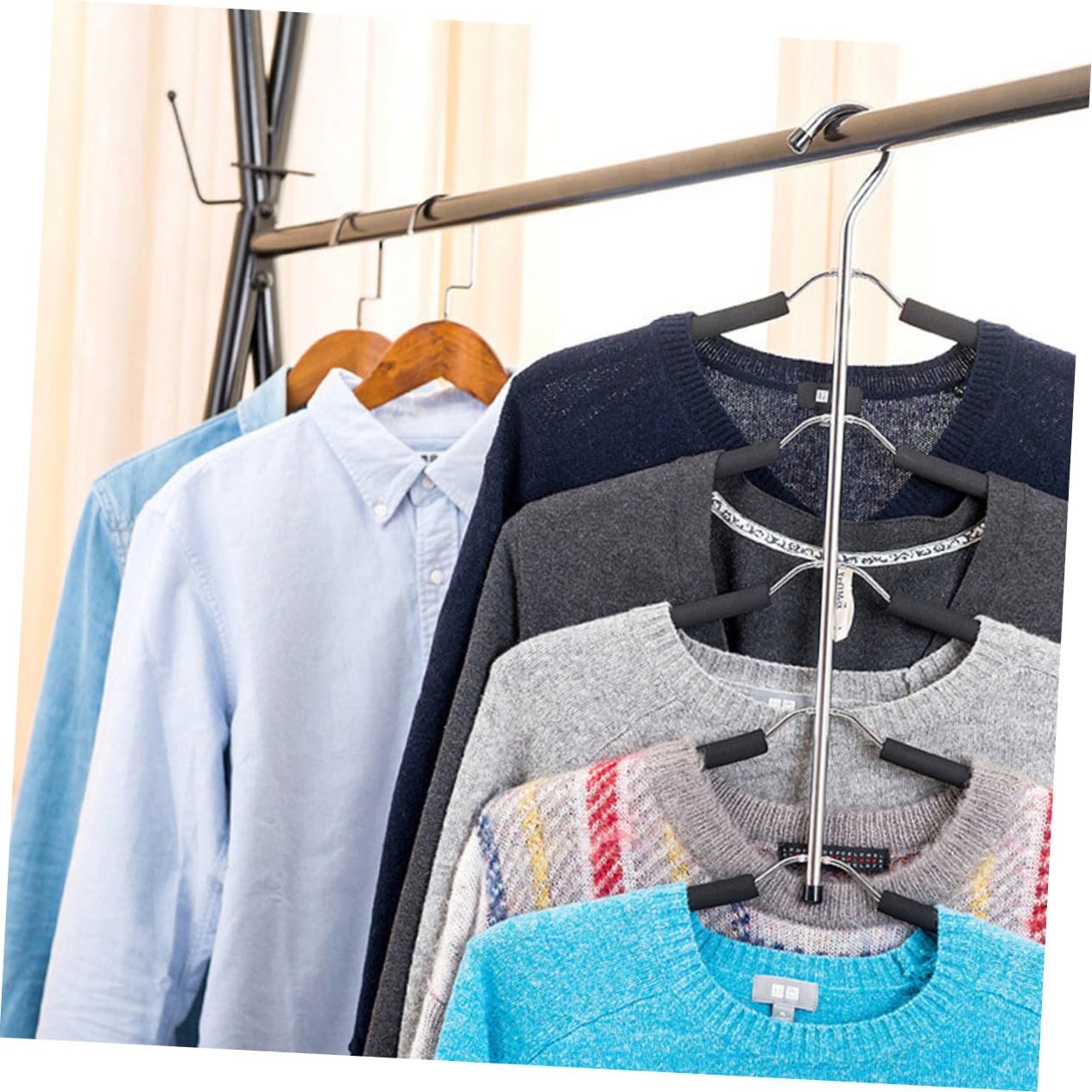 Faltbarer Kleiderbügel mit Lagigem Rutschfestem Eva Platzsparender Garderoben Organizer für Jacken Hemden Hosen und T Shirts für Schrank Reise und Alltag