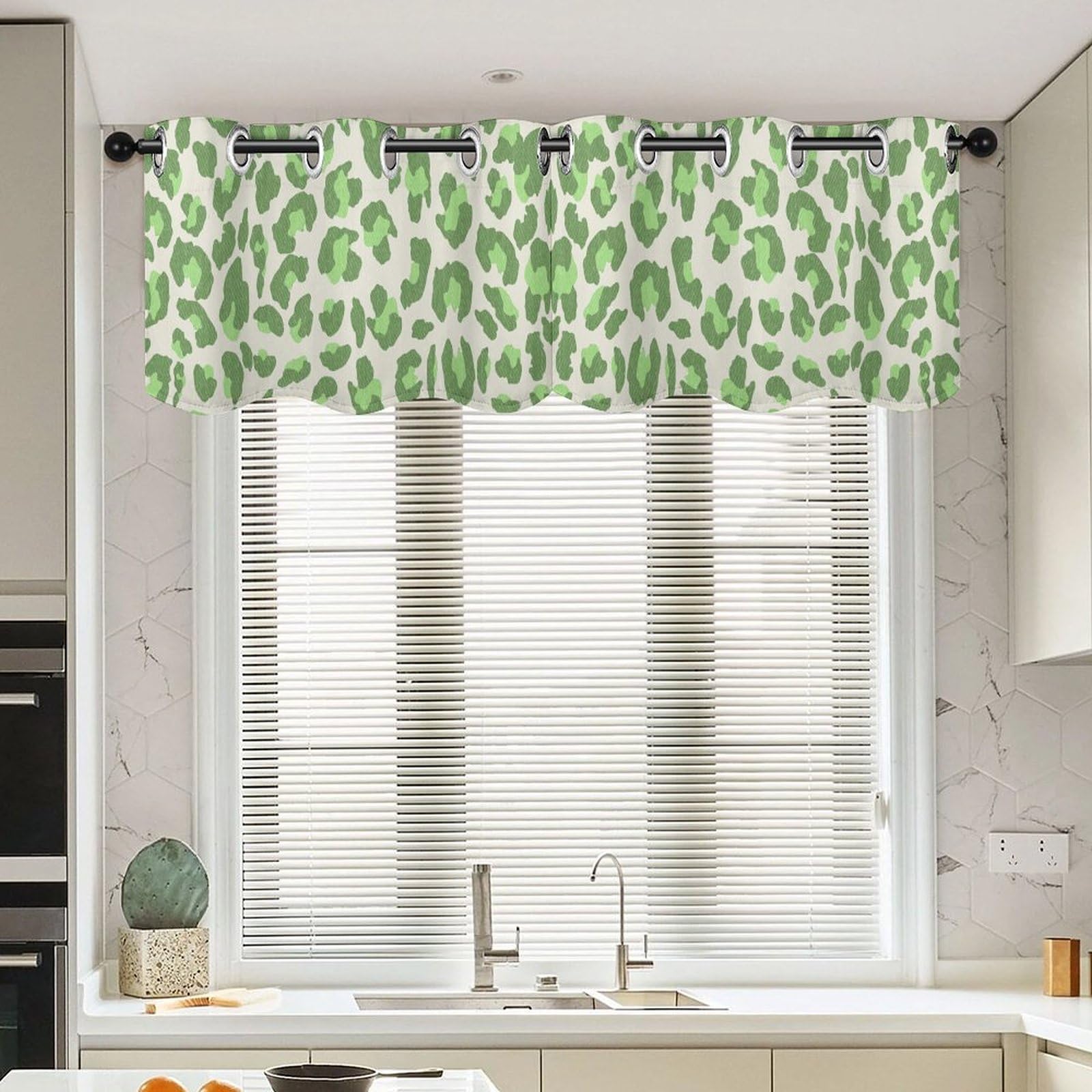 Cenefas de leopardo estilo chino tradicional para ventanas de sala y comedor