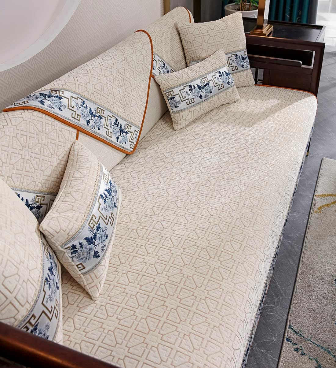 vctops Vintage Geometric Jacquard Sofa Cover Chenille Soft Sectional Couch Cover Floral Pattern Non-Slip Sofa Slipcover Furniture Protector for Living Room (Cream,28"x59")