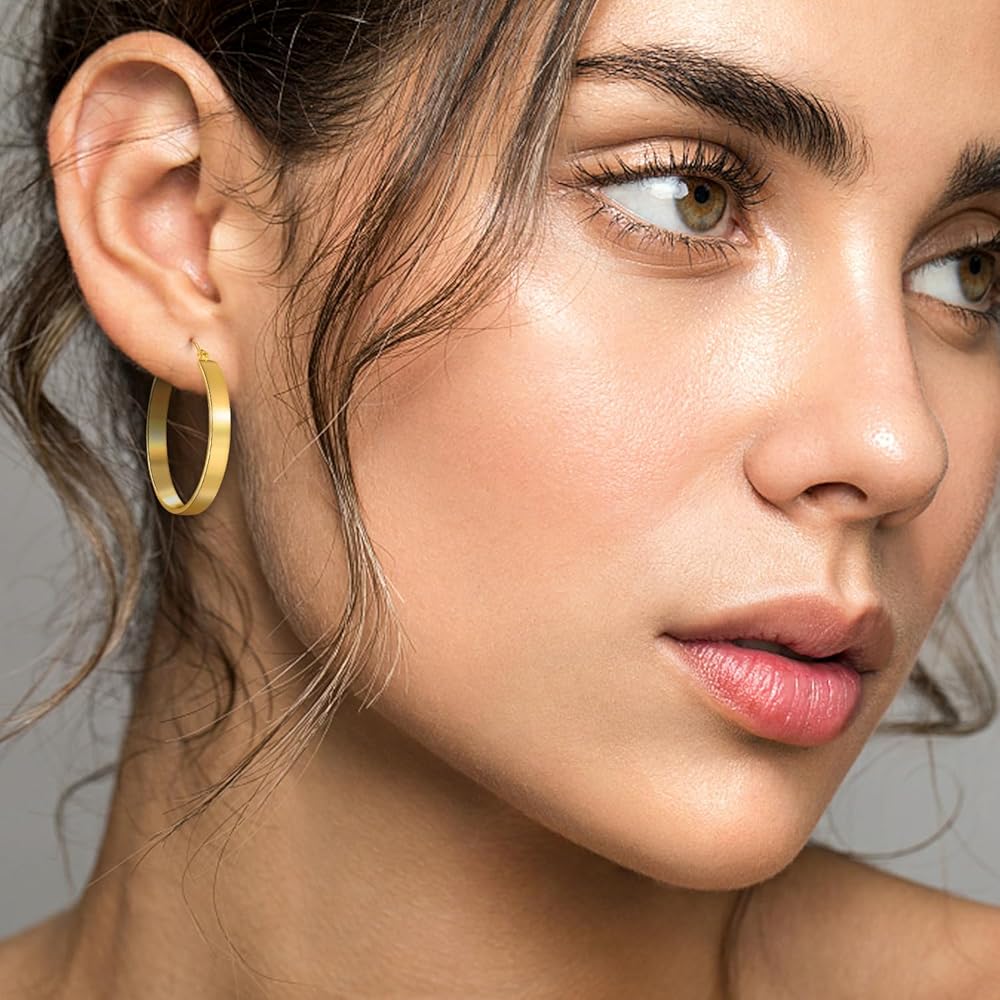 Amazon.com: 14K Gold Hoop Earrings for Women Trendy, Flat Square-edge 14k Gold Earrings Chunky Earring Classic Dainty Hoops Earring for Womens : Clothing, Shoes & Jewelry
