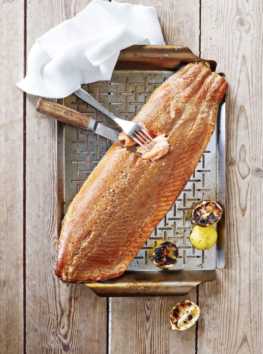 Weber Plat de cuisson deluxe (44 x 39cm) - acier inoxydable, résistant à la chaleur, passe au lave-vaisselle, idéale pour sauter les légumes et faire sauter les fruits de mer - Argent (6435)