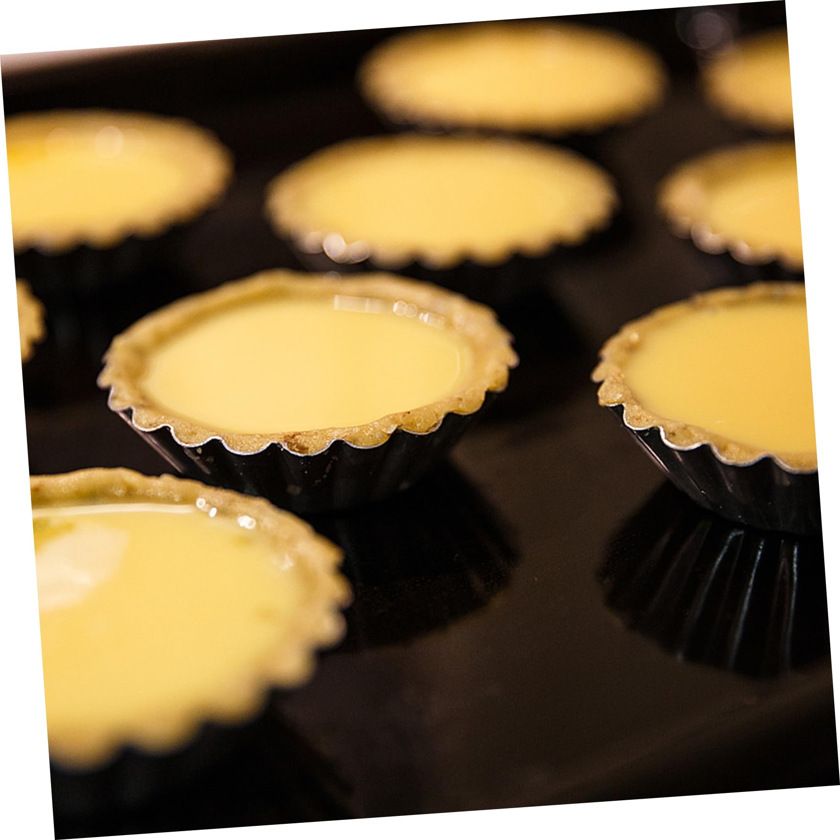 Amosfun 50 Stück Edelstahl Eierkuchenformen Hitzebeständig für Kuchen Pudding und Muffins Backform Multifunktional Langlebig Leicht zu Reinigen