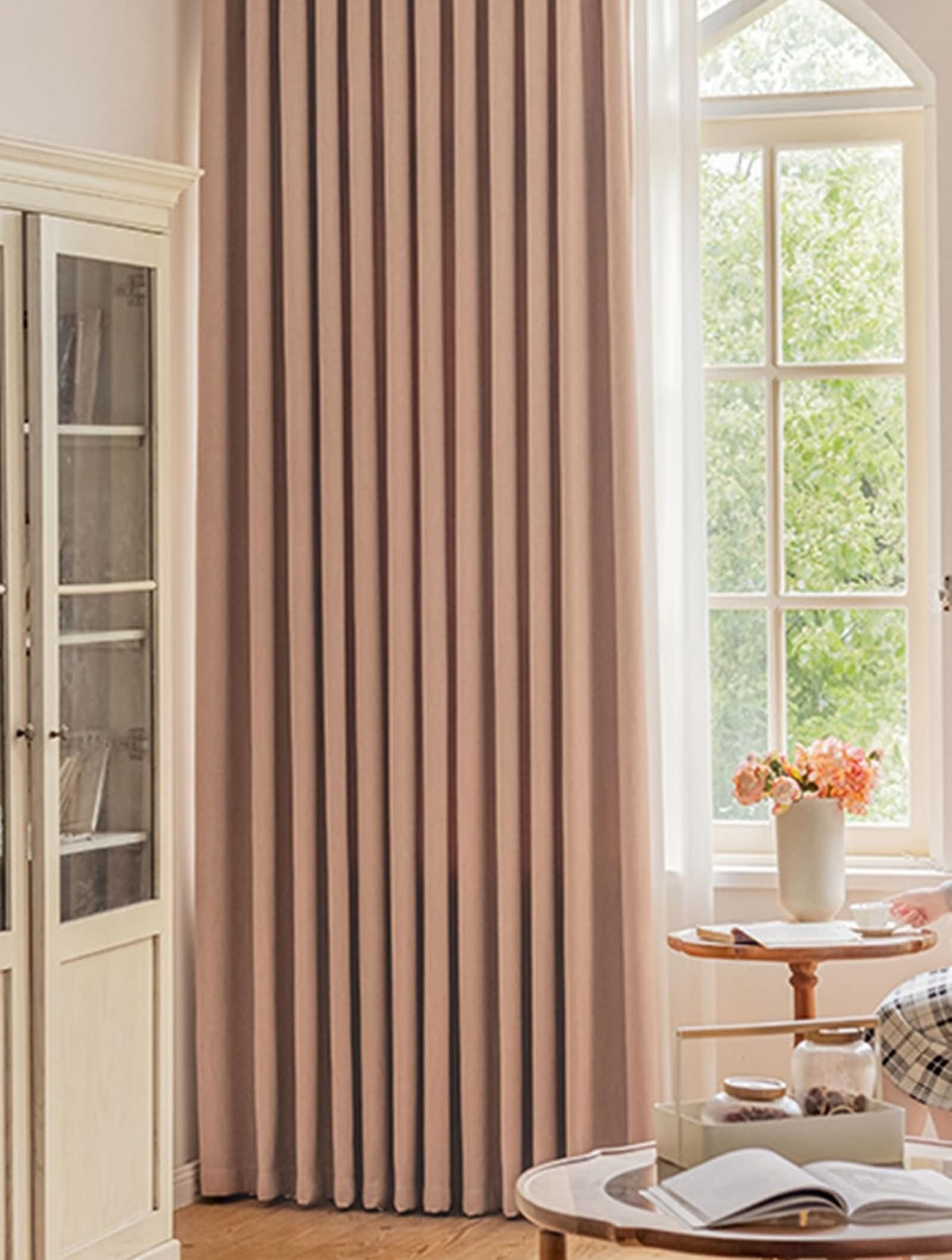 Beydodo Rideaux Occultant Salon Lot de 2, Rideau Fenetres Opaques 107 x 115 Oeillet, Rose Uni Texturé