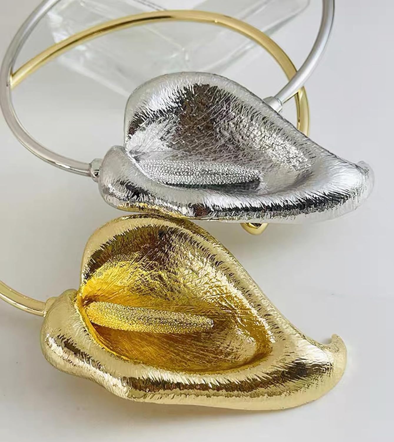 Exaggerated Pleated Metal Open Choker Necklace Stylish Metal Flower Choker Necklace Women's Party Neckchain Accessory, Silver - Image 4