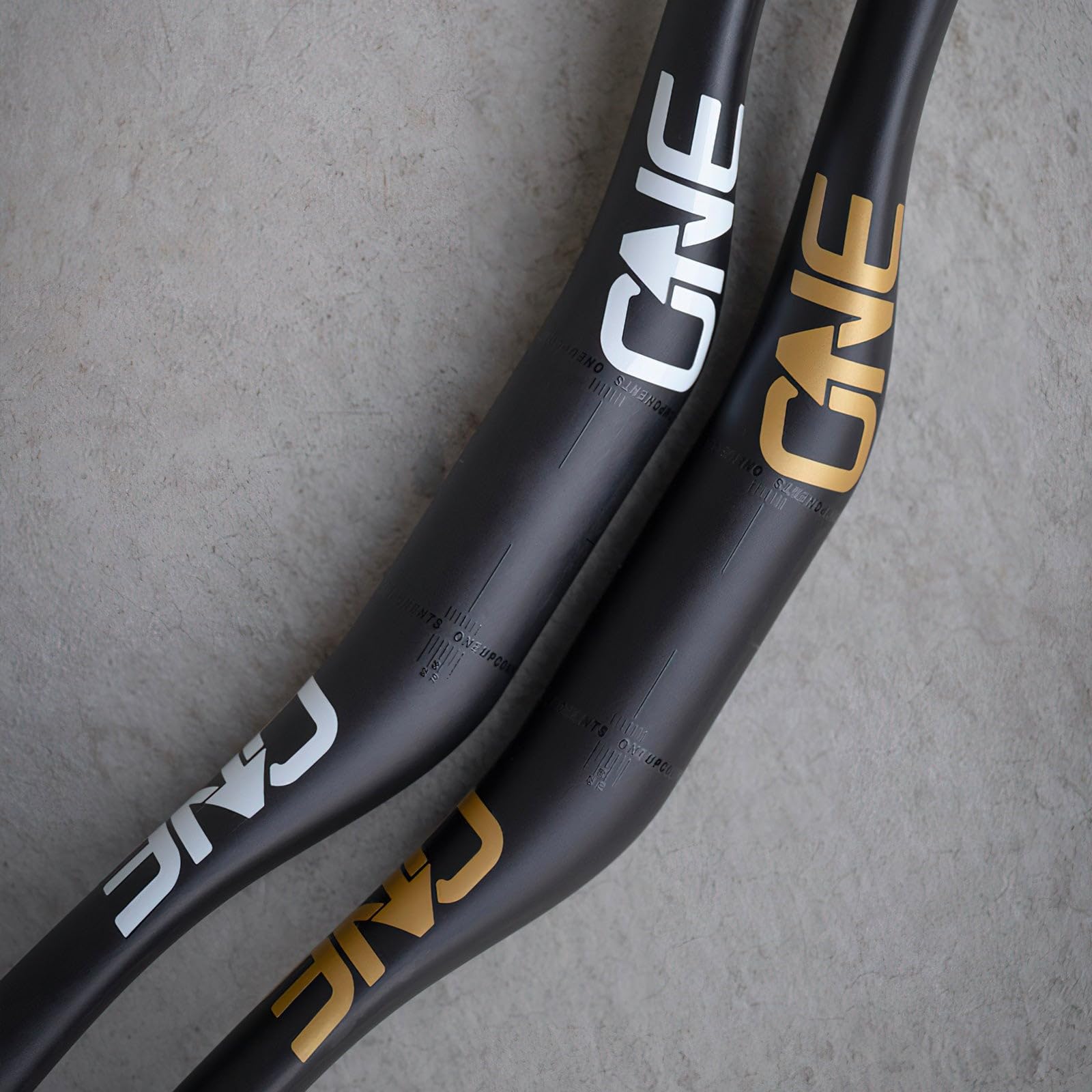 Amazon.com: OneUp Components Carbon E-Bike Handlebar, 35mm Rise