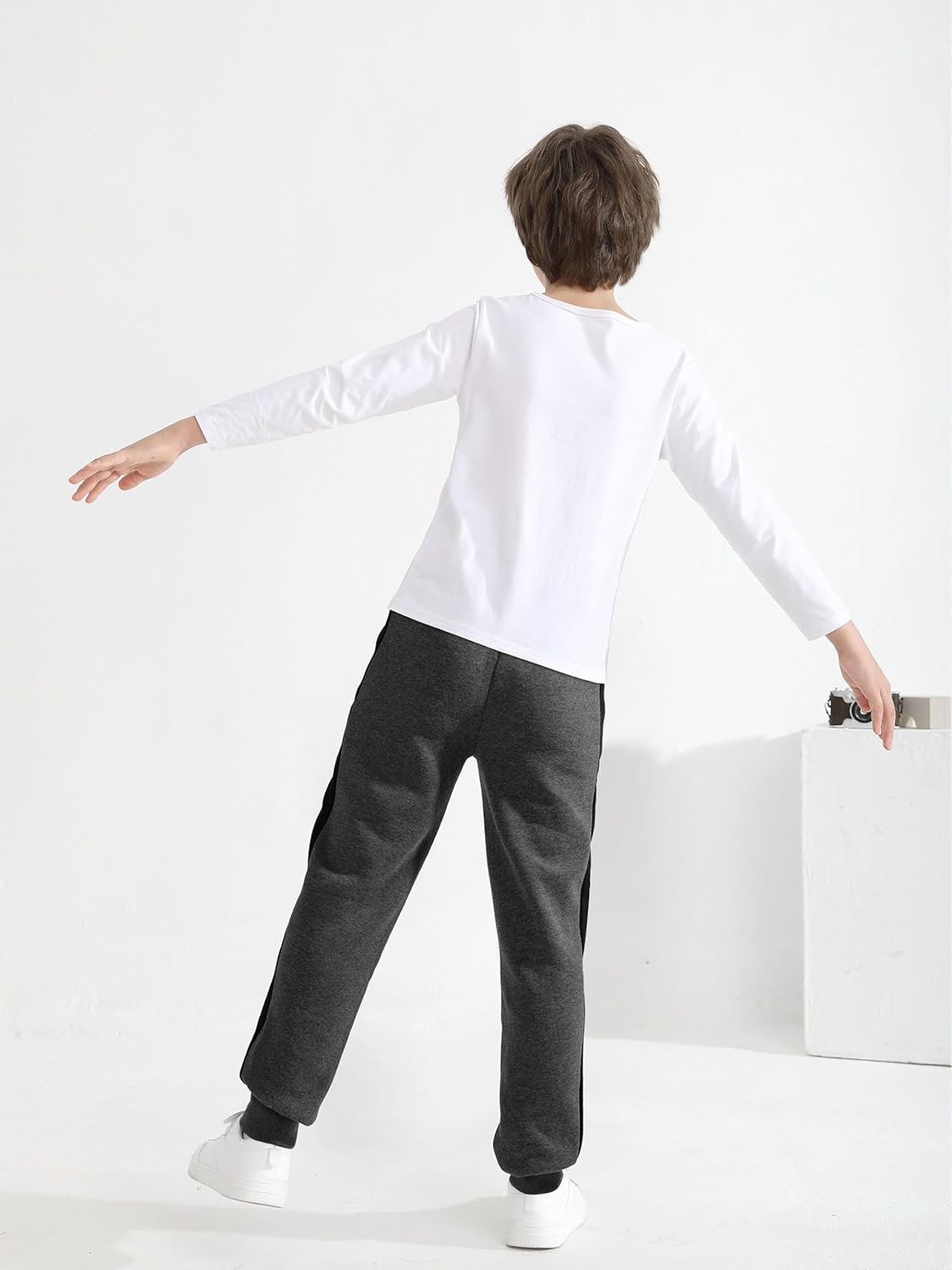 Resinta 4 Pack Boys' Fleece Sweatpants Kids Athletic Jogger Pants with Pockets Drawstring - Image 5