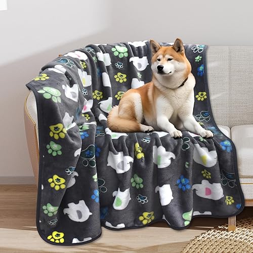 Miniatura 7 de REZUTAN Manta ultrasuave para perro, 40 x 50 pulgadas, con patrón de elefante gris de franela y huellas de patas, manta para gatos, suministros para