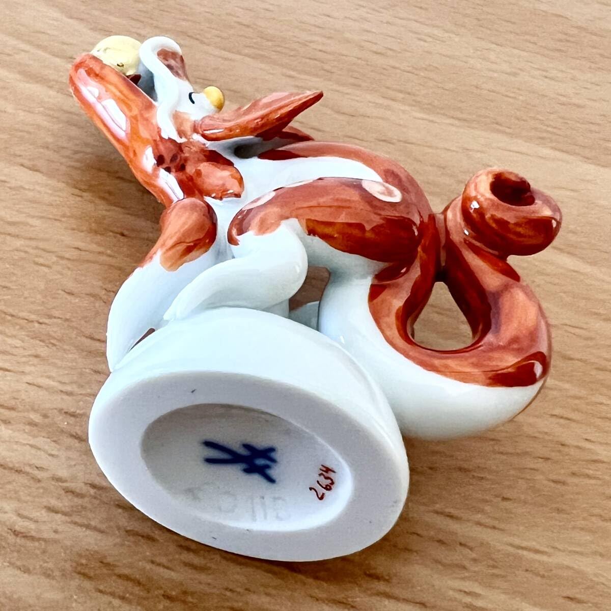 MEISSEN マイセン　干支　フィギュリン　辰年　龍 マイセン ミニ干支（2012年）「辰（ドラゴン）」（レッド）を