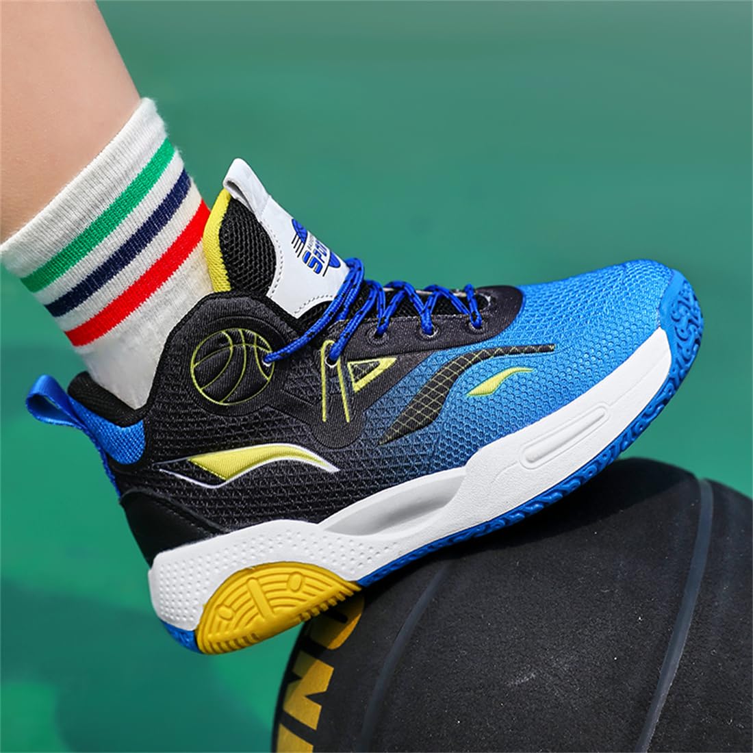Basketballschuhe Jungen Turnschuhe Kinder Sneaker High Top Outdoor Sportschuhe Anti Skid Atmungsaktive Basketballschuhe für Mädchen, 37EU