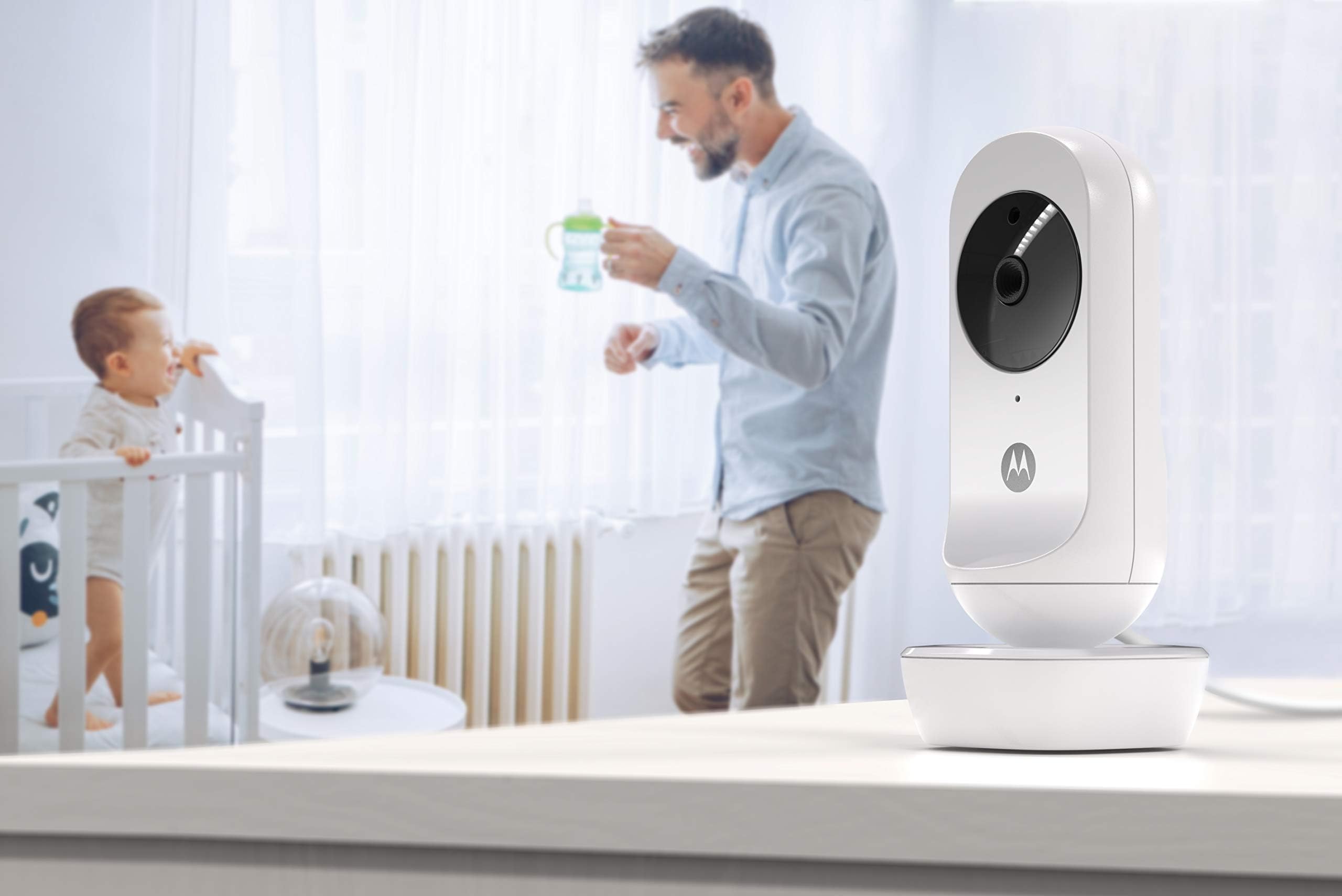 Motorola Nursery VM35-2/Ease 35-2 Baby Monitor con 2 Telecamere, Schermo da 5.0 pollici, Display a schermo diviso, Visione Notturna, Comunicazione Bidirezionale, Monitoraggio Temperatura, Bianco