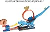 Hot Wheels Fighting Dinosaur™ Game Set Hot Wheels™ city track set containing 1 toy car, T-Rex aerobatic and racing circle game set HKX42