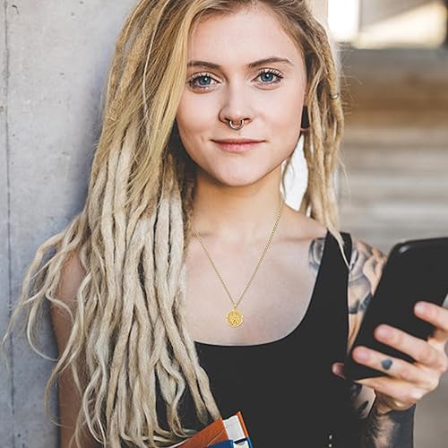 Vista 479 de Collar con colgante de plata de ley 925 con medalla de San Patrón, joyería religiosa para hombres y mujeres, con cadena de acero inoxidable 316L