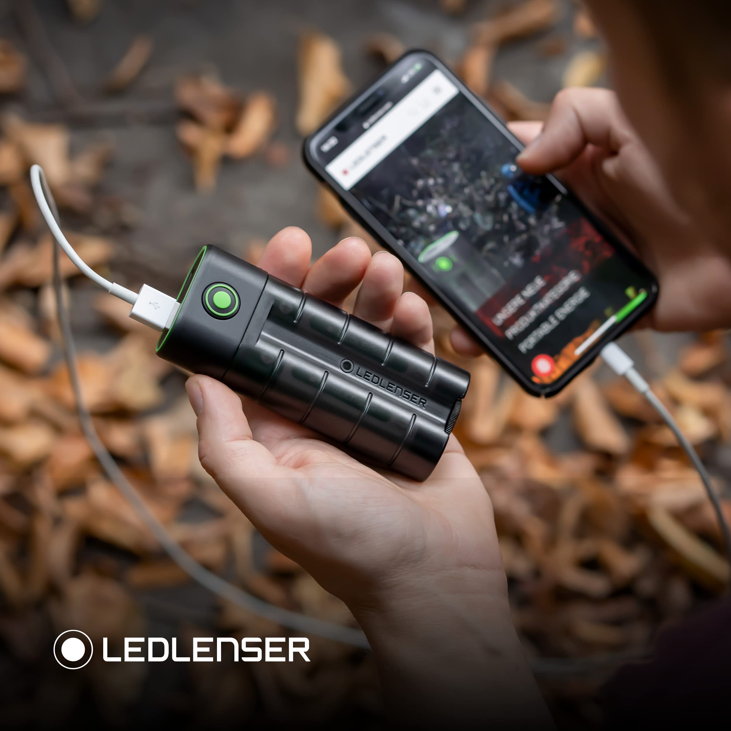 Ledlenser FLEX10 Powerbank & 9000-mAh-Ladegerät, USB-C-EIN-/Ausgang | Maße: 12 x 5,4 cm, 235g, 2 herausnehmbare Akkus, Kurzschlussschutz, Sparmodus, wasserdicht nach IP65