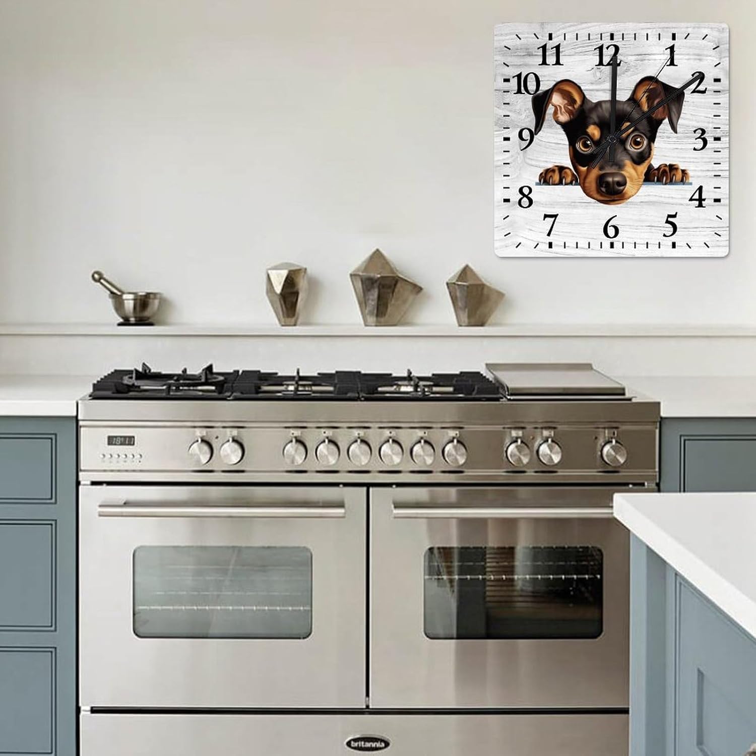 German Pinscher Wall Clock Dog Mom Gift Wooden Wall Clocks Battery Operated 15 Inch Non-Ticking Retro Cabin Wall Decor for Kitchen Bedroom Living Room Office