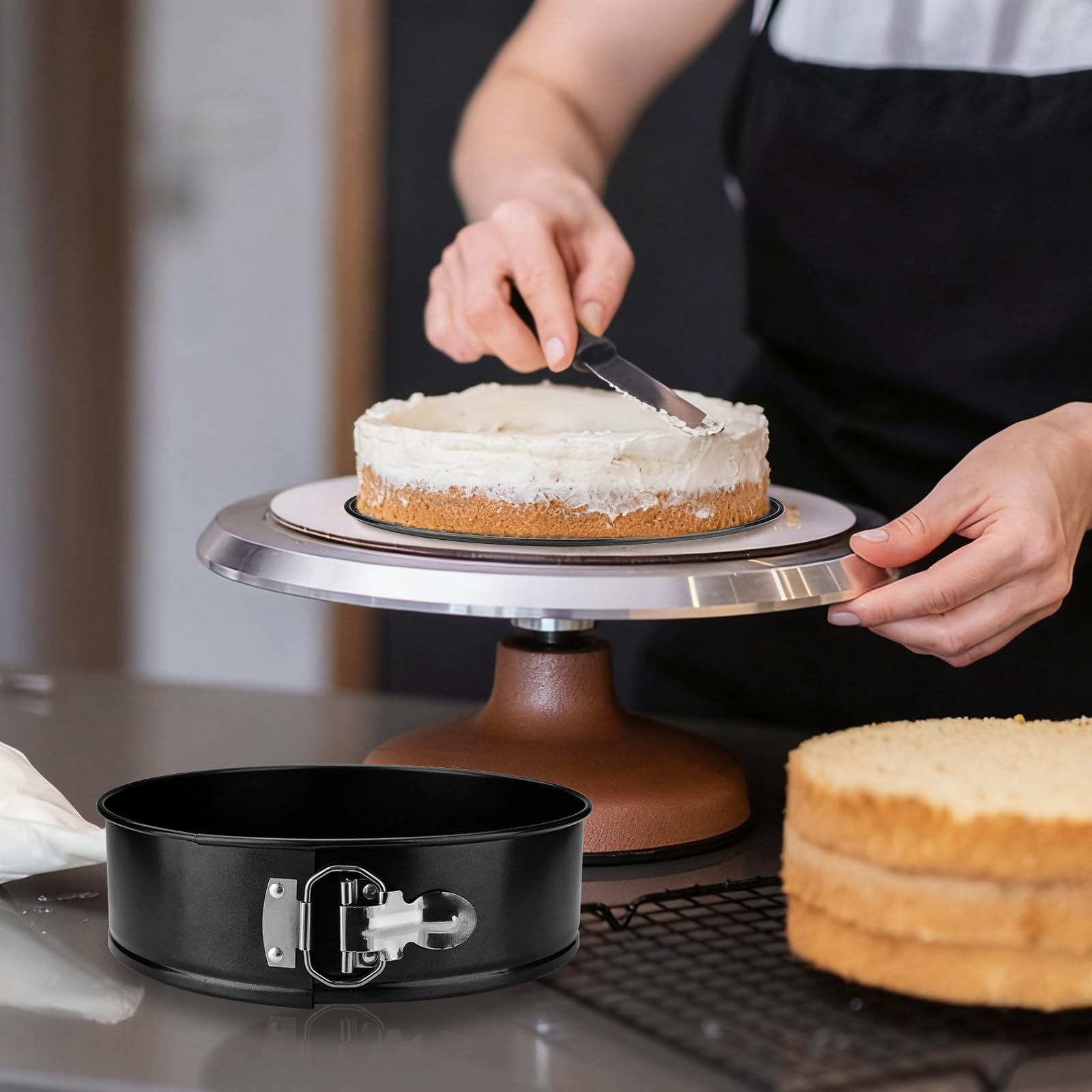 LELE LIFE Paquete de 2 moldes desmontables de 18,5 cm, antiadherentes con parte inferior extraíble, molde redondo para tartas de queso a prueba de fugas para hornear (7 pulgadas)