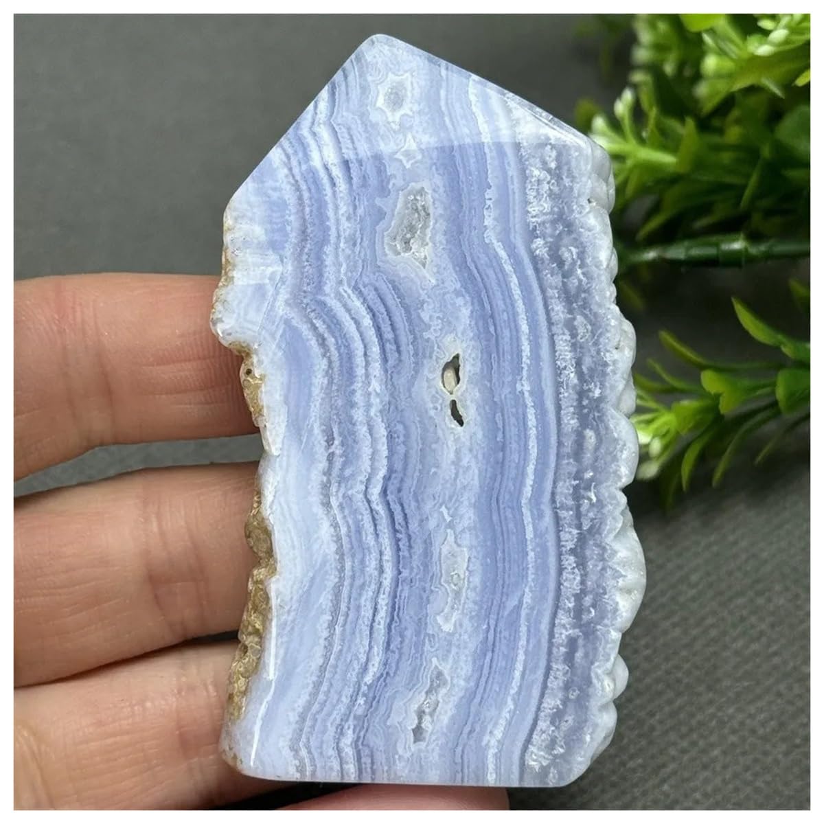 LQYXGS Crystal Stone Home Decor Natural Blue Lace Agate Slate Slices Mineral Raw Stone Home Decoration(60g 72mm)