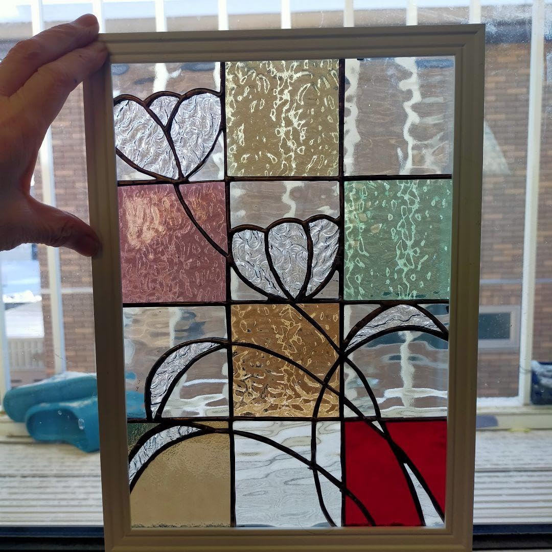 ステンドグラス　パネル　花２輪　サンキャッチャー Amazon.co.jp: ステンドグラス パネル 花2輪 サンキャッチャー : Toys